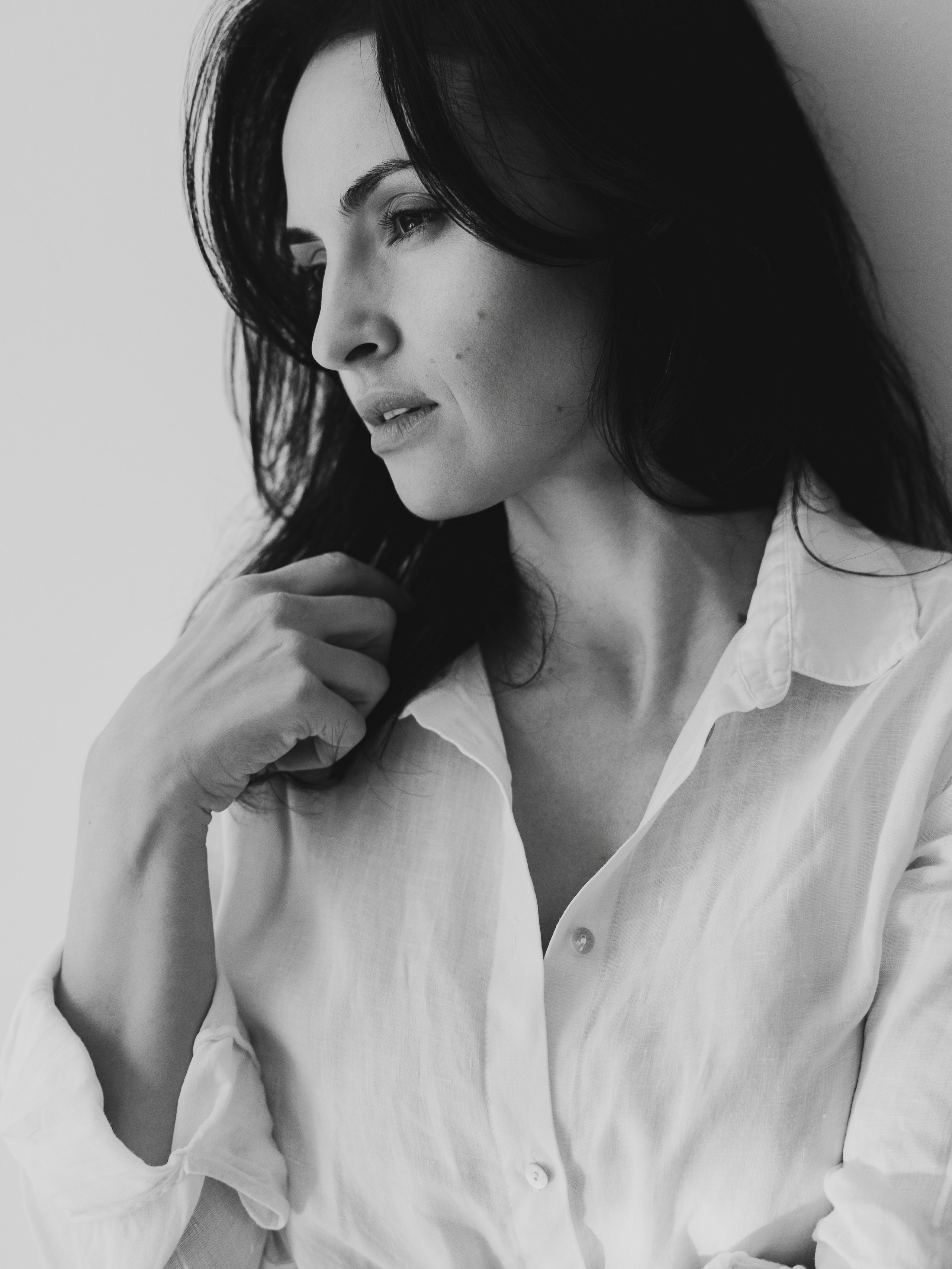 OLGA. Евгения Найденова – брандов и портретен фотограф | България, Европа