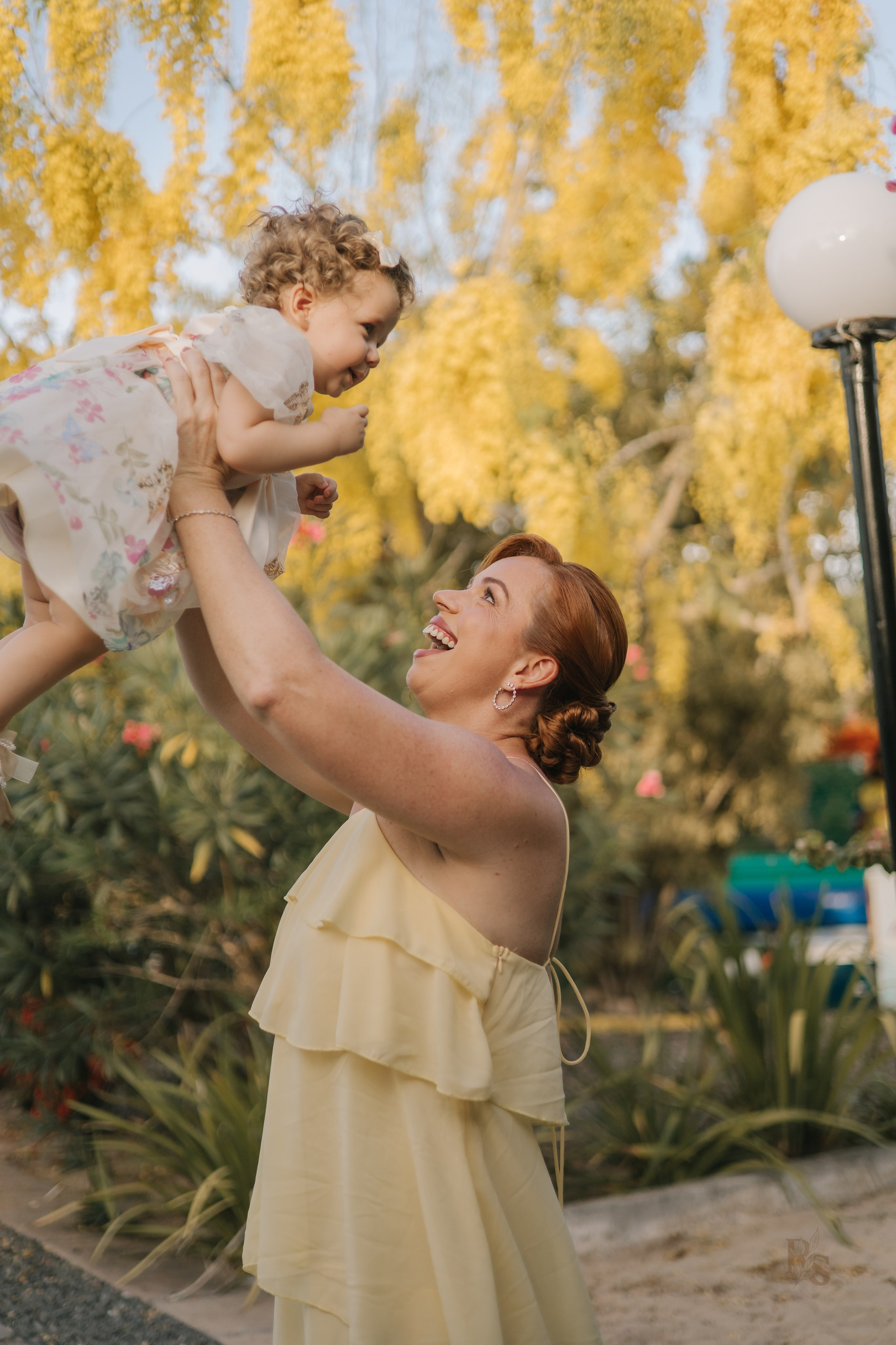 Aurora — 1 ano. Fotógrafo Richard Silvestre — Casamentos na Bahia