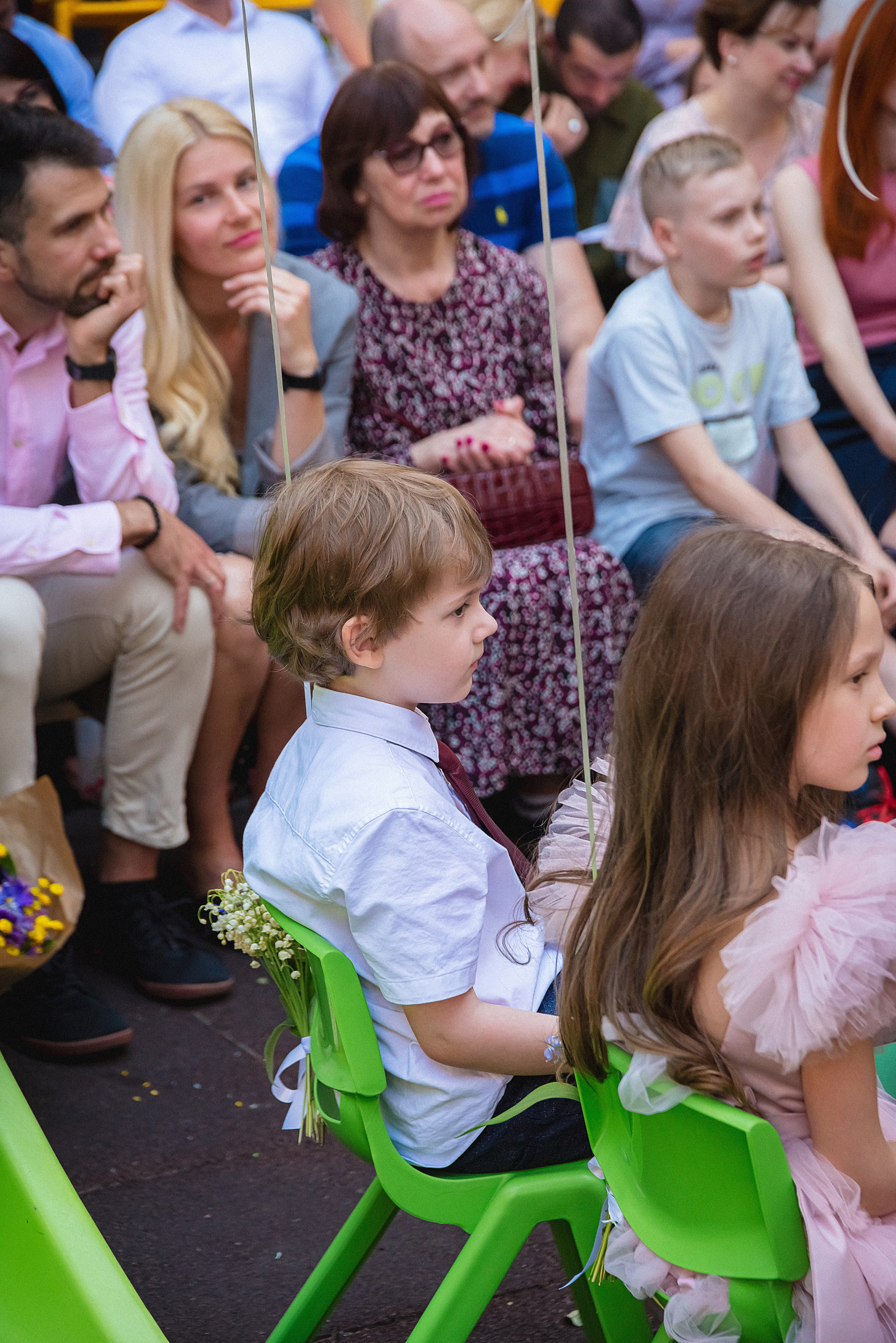 Zīles Skolas Izlaidums. Fotogrāfs Rīgā. Gīmenes, individuālās un dažādu produktu fotosesijas