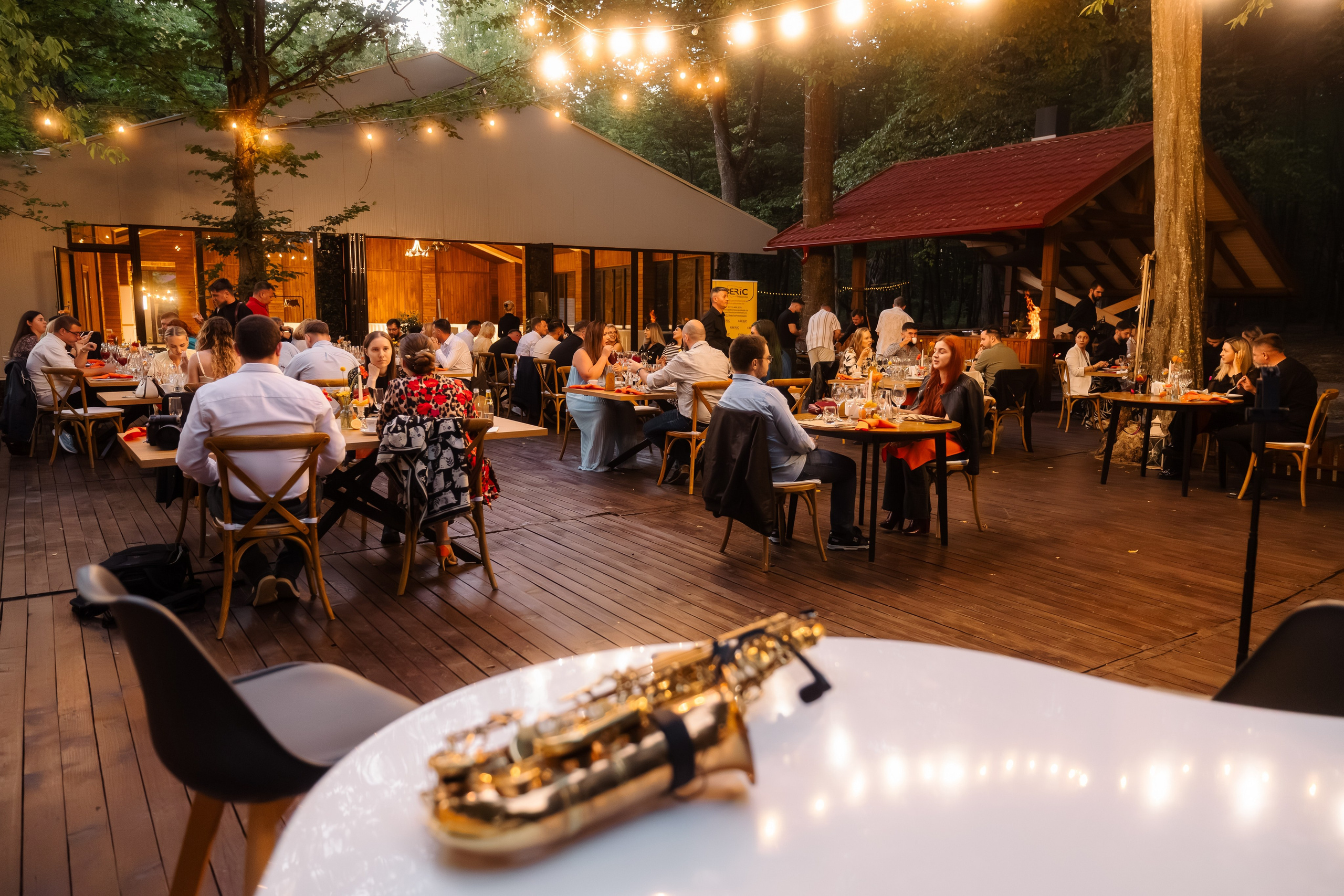 Wine Dine Challete. Marius Ciocan