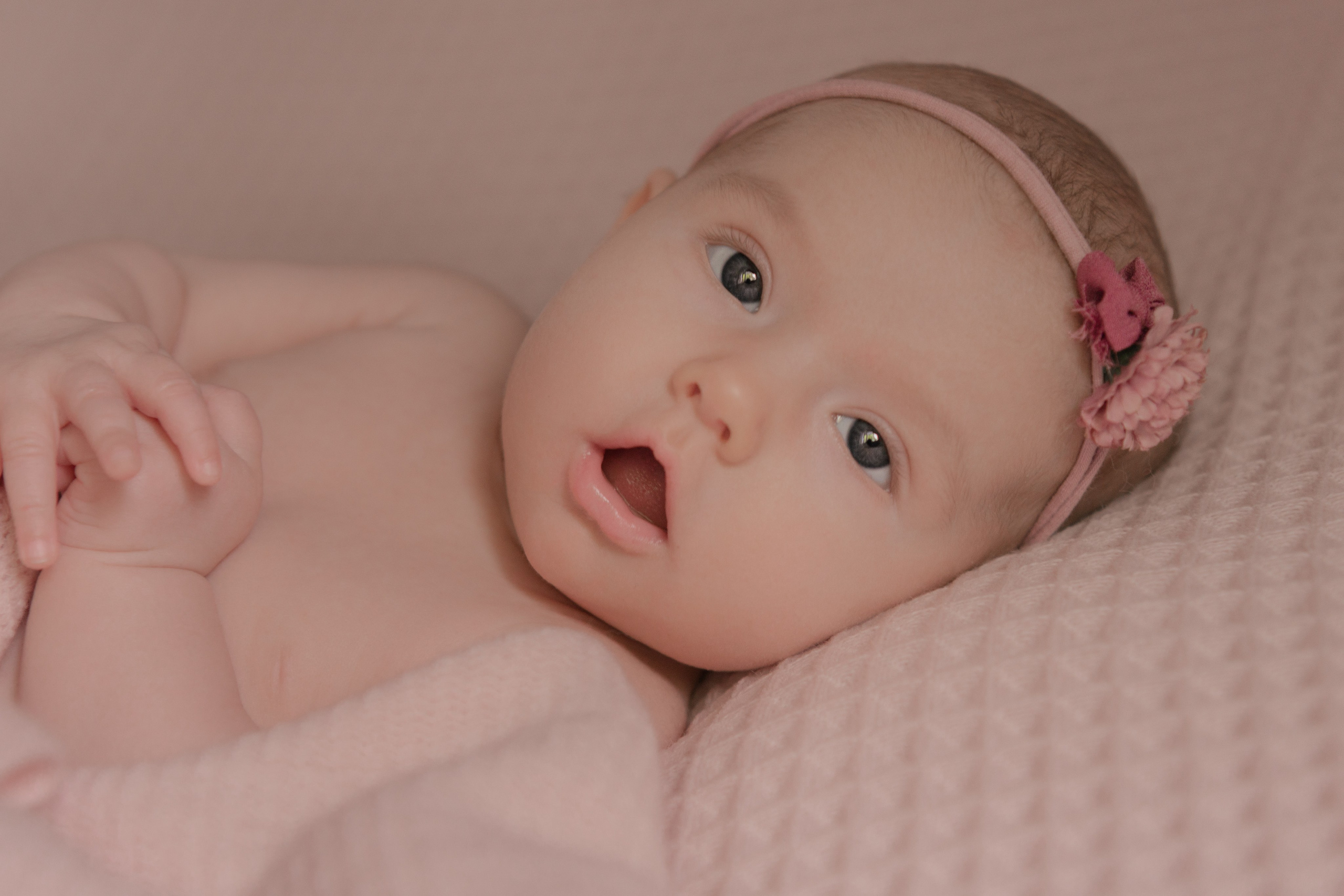 Emmi 3 Months. Maternity Newborn and Family photographer Hamburg Claire Hambley