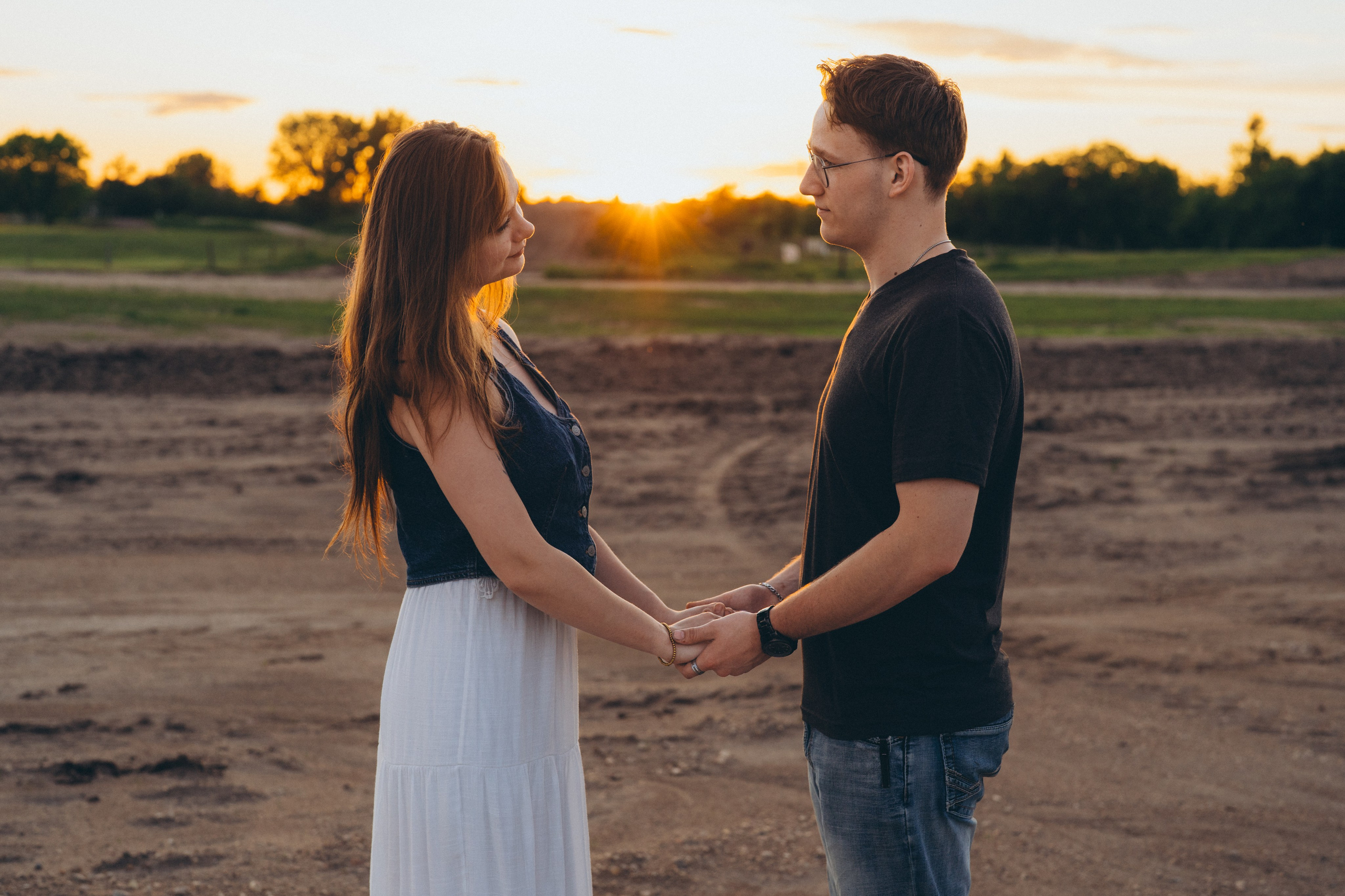 Romance in the park. Photographer Viktoriia Skavronskaya