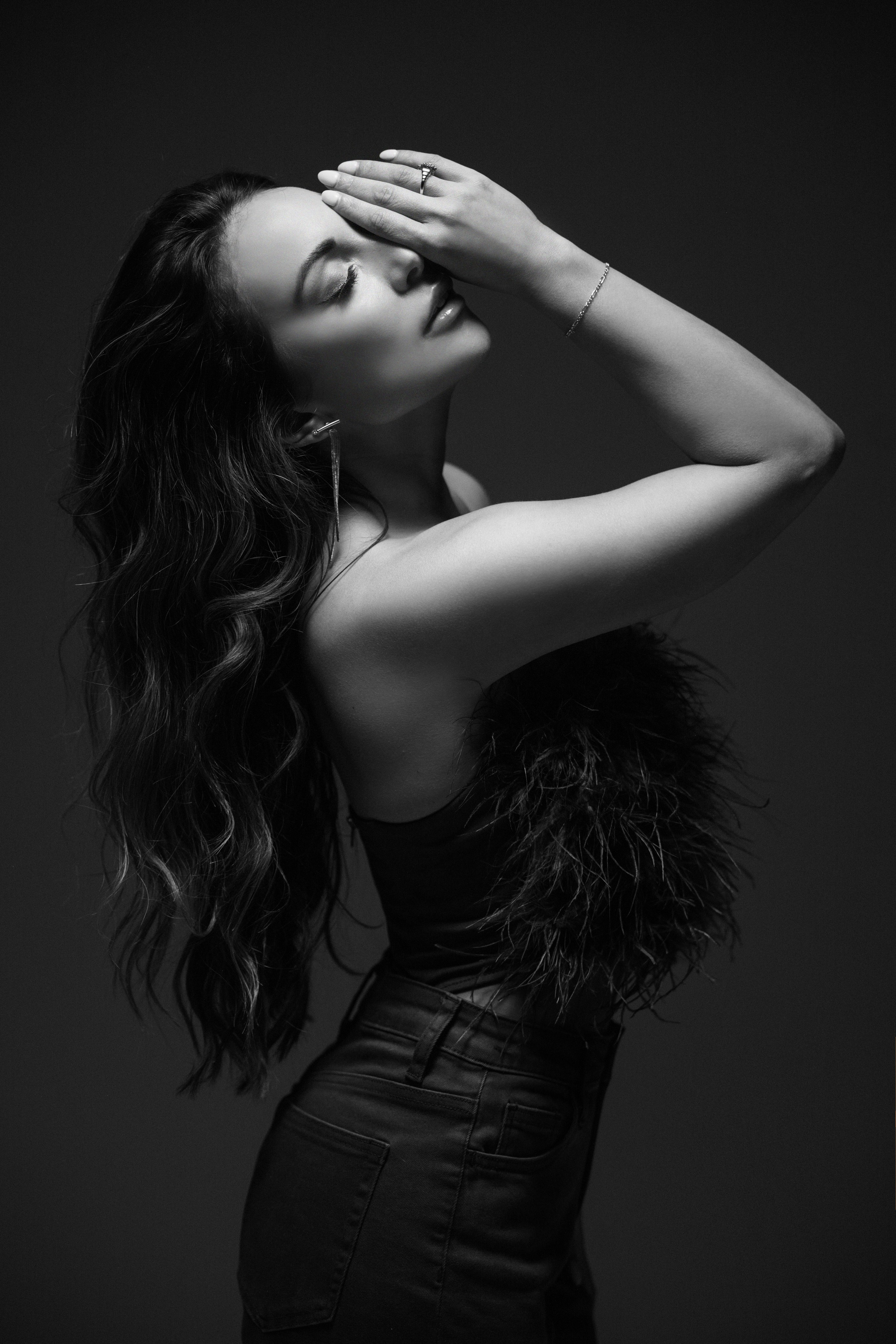 Sunni. Wedding, maternity and family photographer in Charlotte Tasha Minn