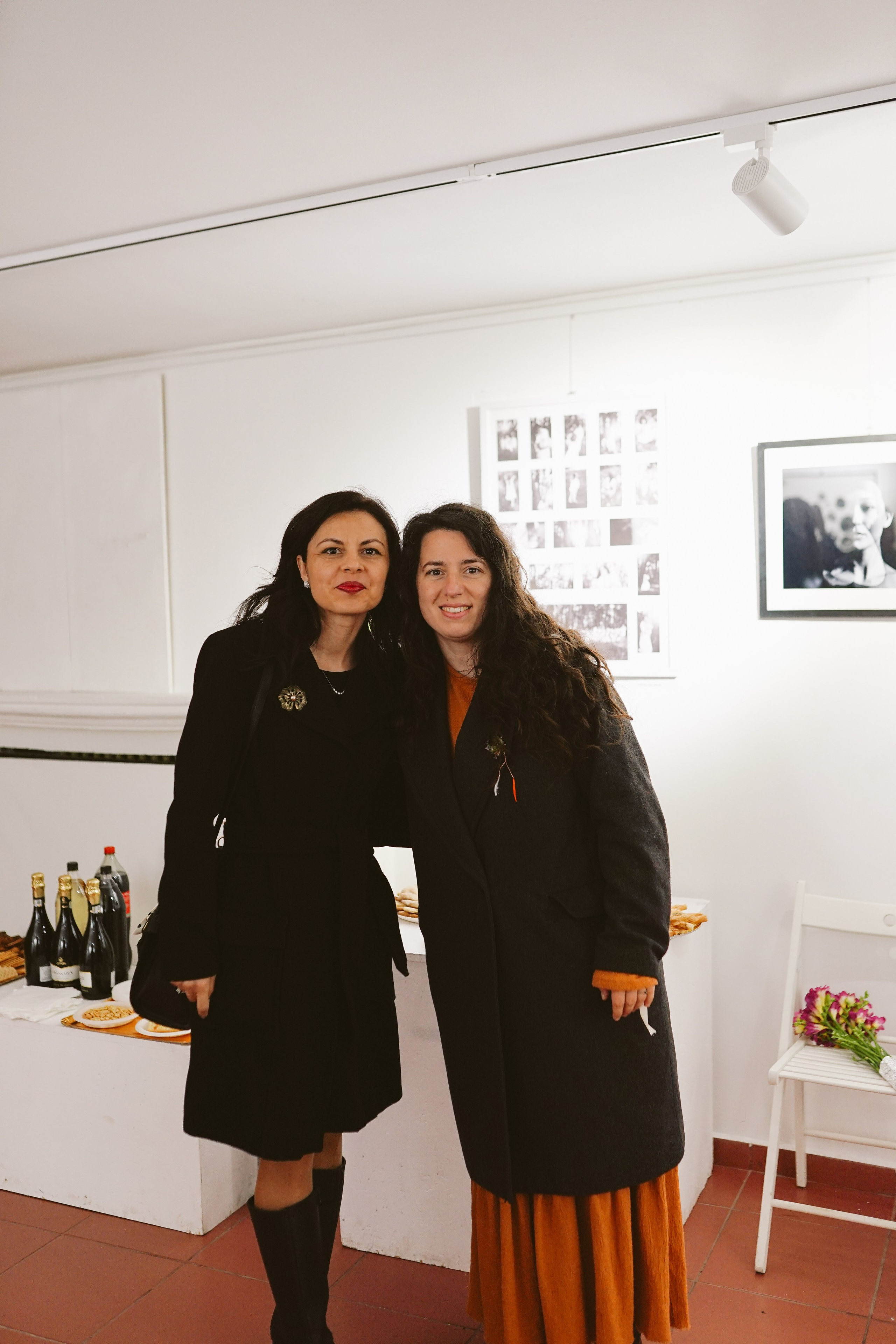 Tu nu știi Viata? Expoziție Univers Ludic | Mădălina Beda. Madalina Beda- Artist vizual, fotograf, doula la nastere, consultant babywearing Brasov si in toata tara