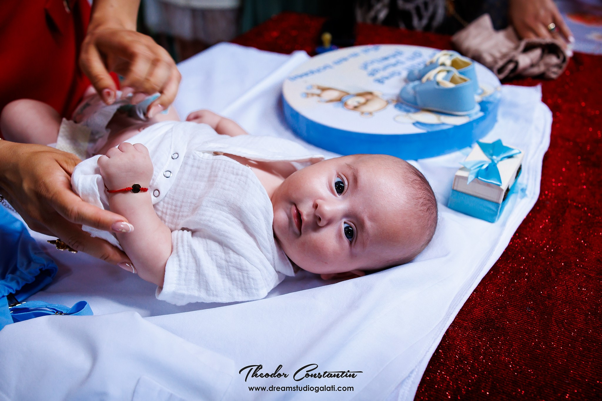 Botez. Dream Studio Galați – ședințe foto profesionale pentru familie, portrete și evenimente