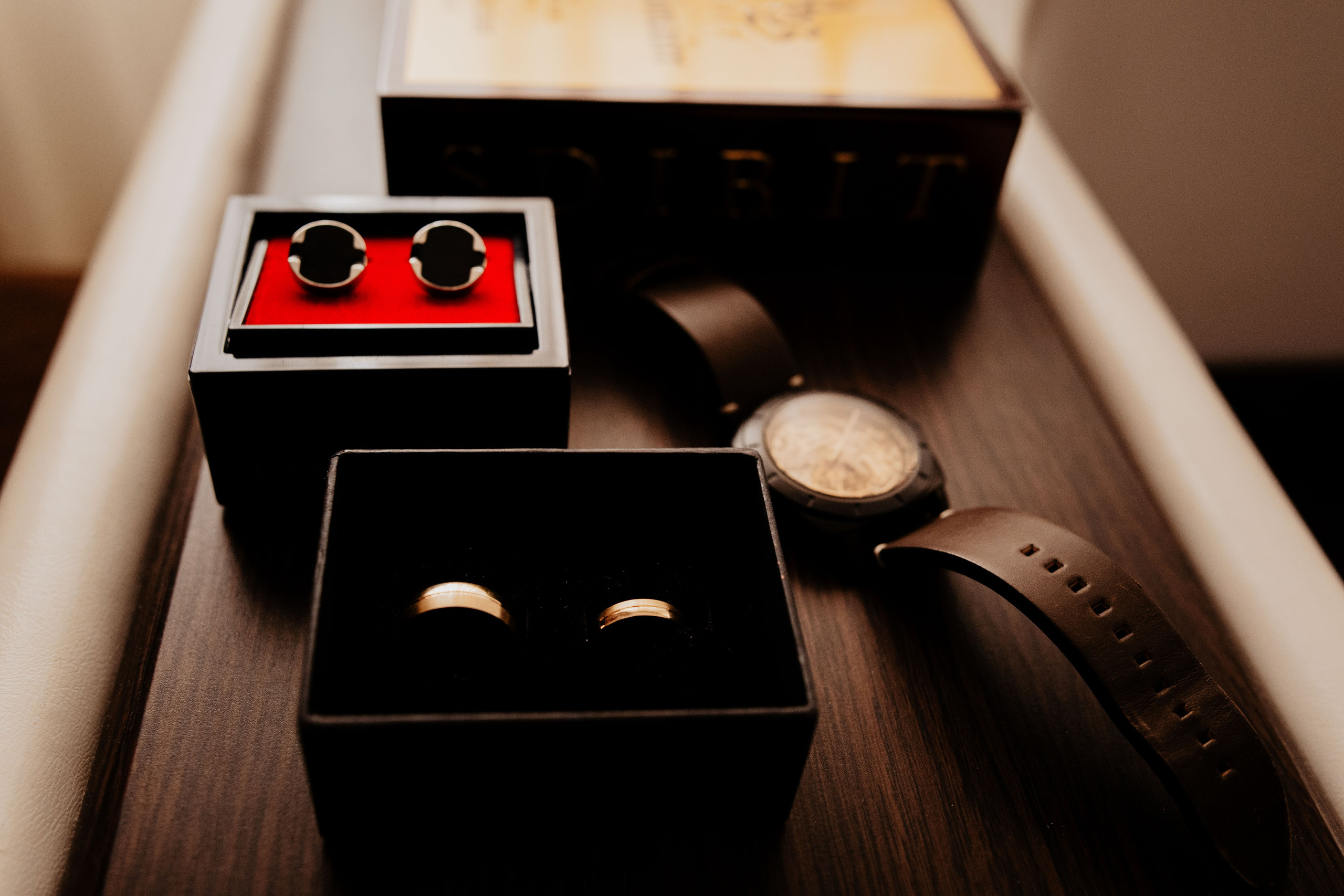 Detalii Nunta. Dream Studio Galați – ședințe foto profesionale pentru familie, portrete și evenimente