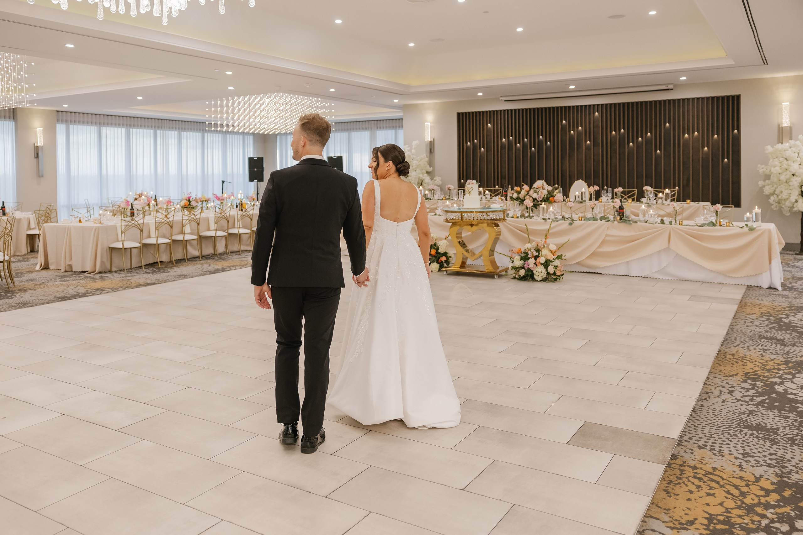 09.06.2025 Wedding. Wedding family event photographer in Chicago Nick Yushevich