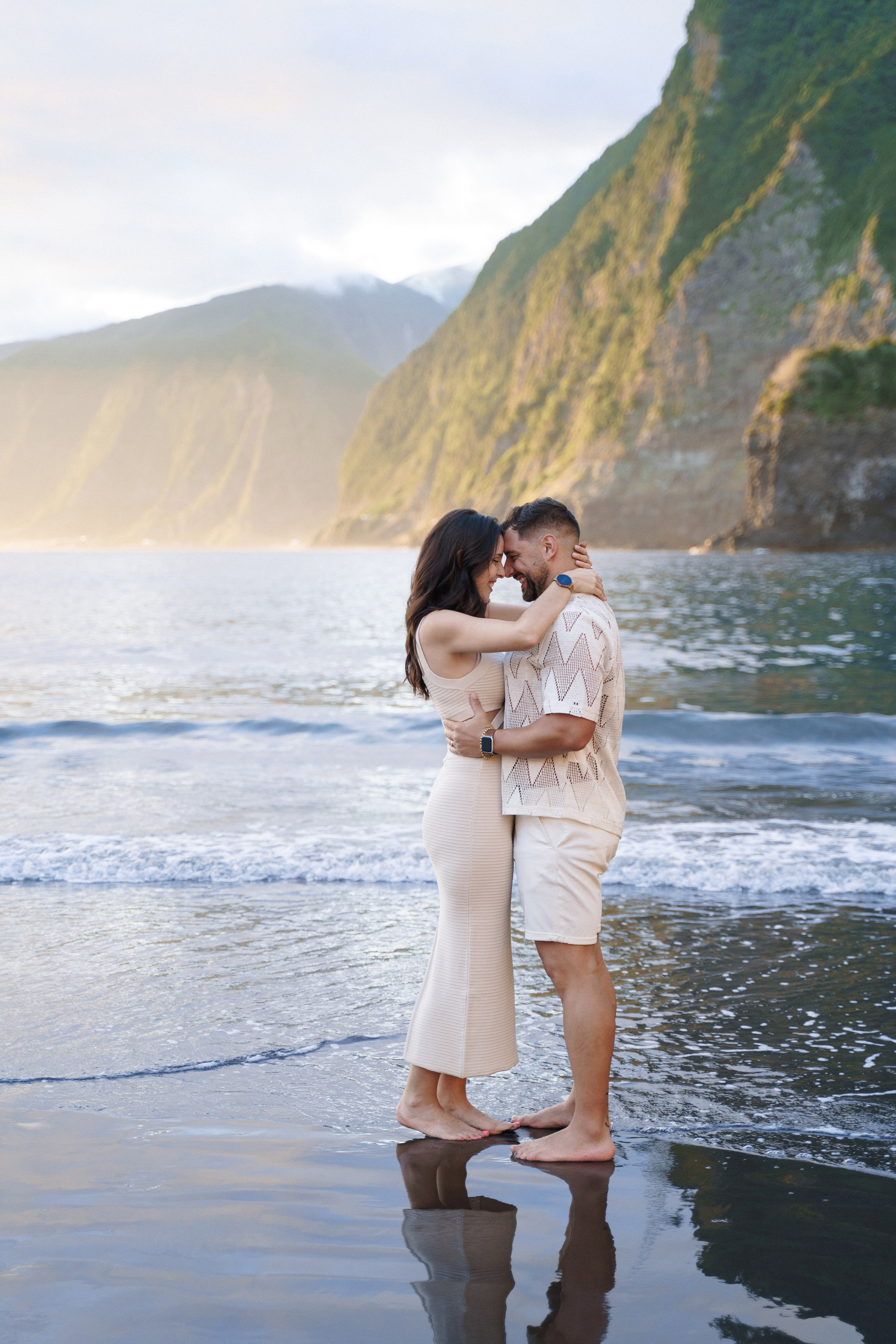 Maternity Photoshoot Alexandra & Adelino | Seixal Beach Morning | Madeira Photographer. Your photographer in Madeira