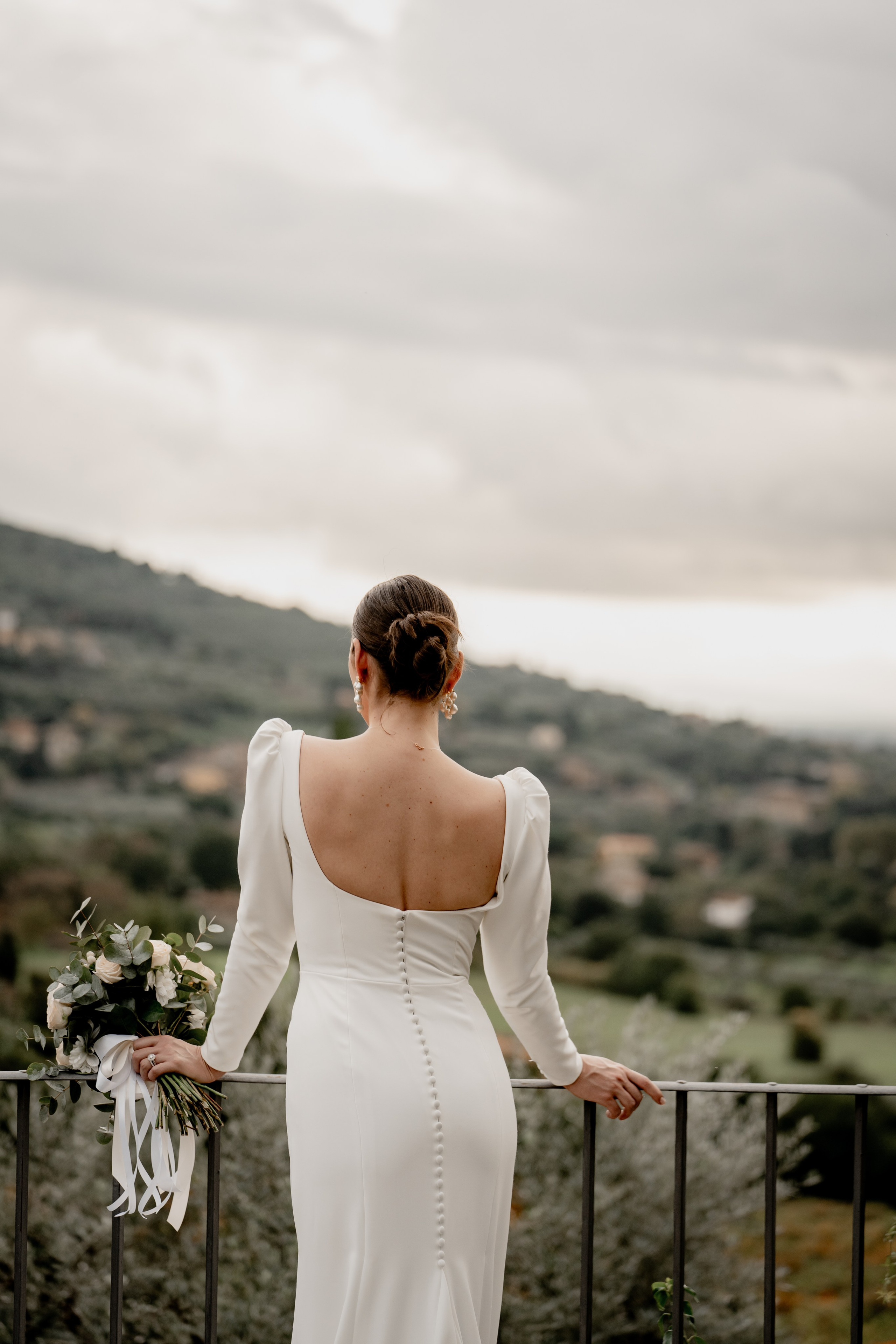Elopment in Cortona. Villa Falconiere. Wedding Photographer in Italy