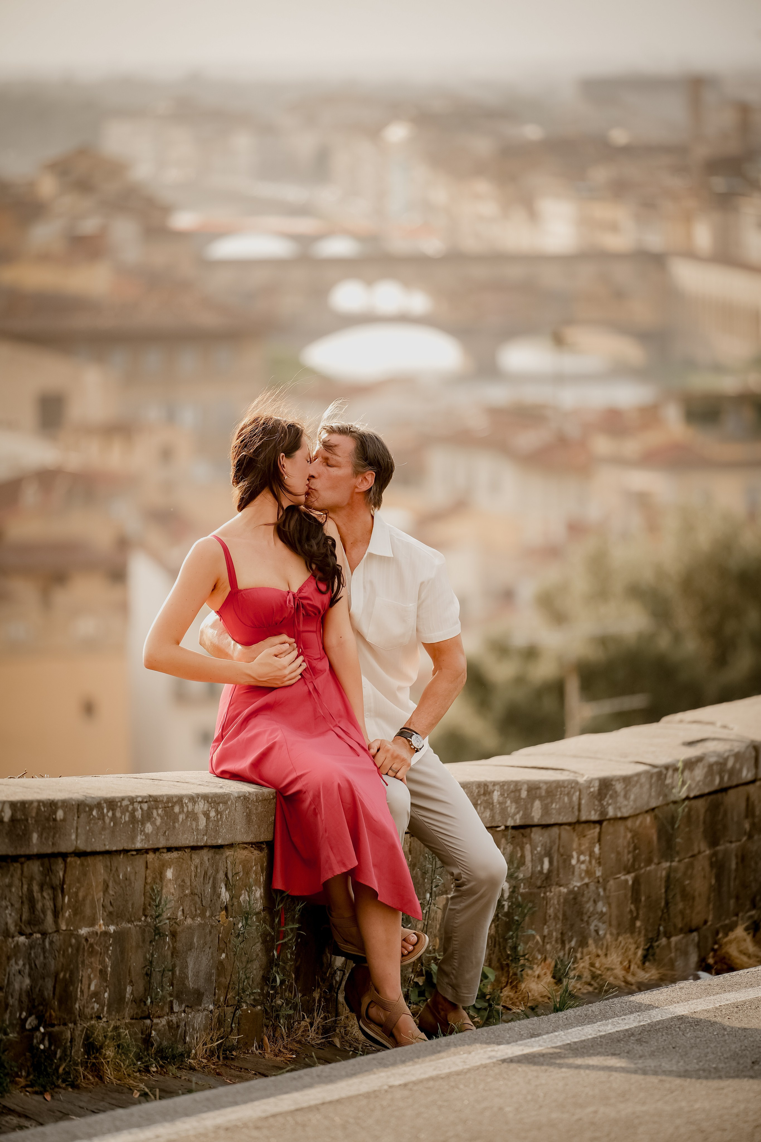 Family Photoshoot. Wedding Photographer in Italy
