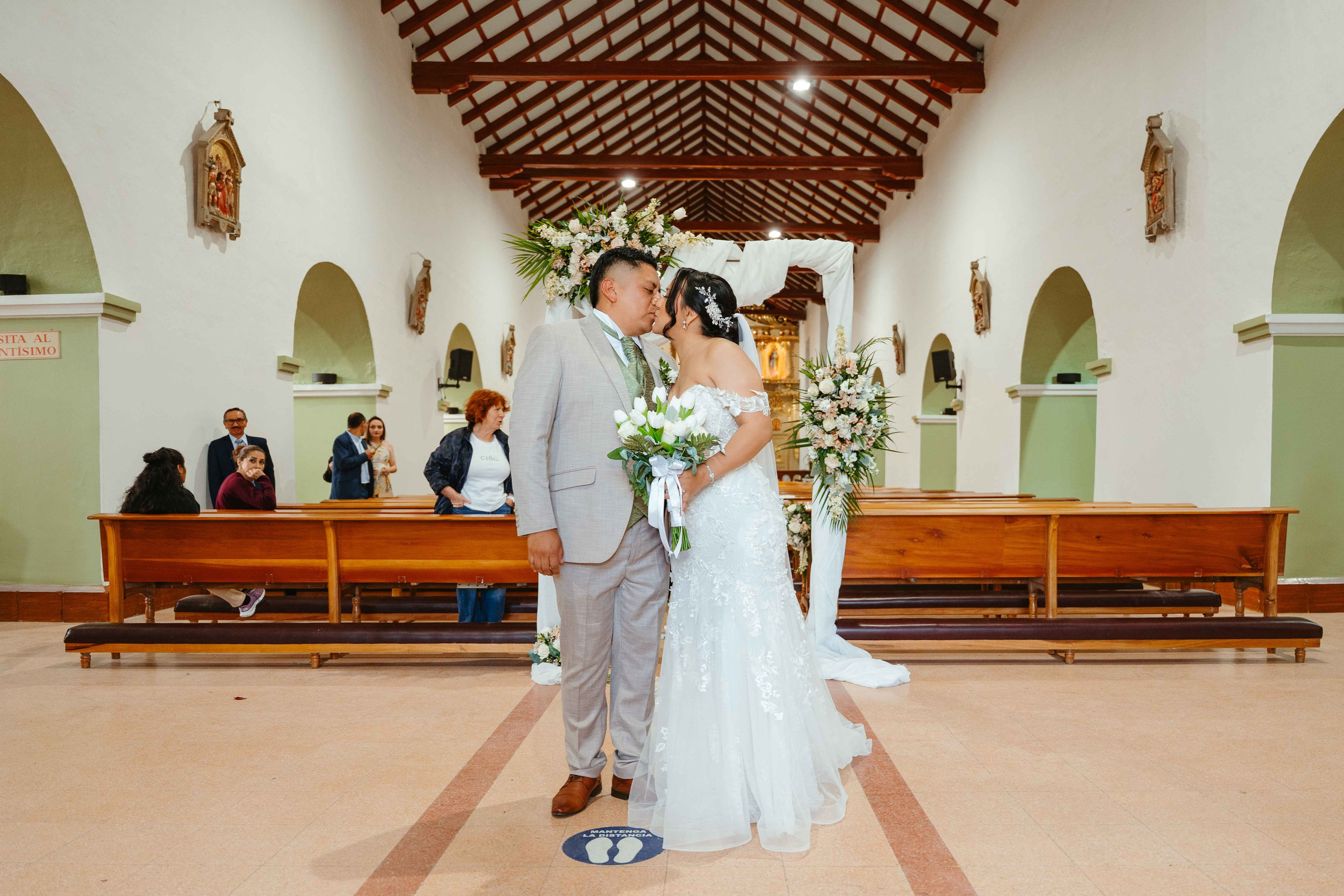 Karol y Jairon. Fotógrafo de bodas en Loja Ecuador | Piero Alvarez PH