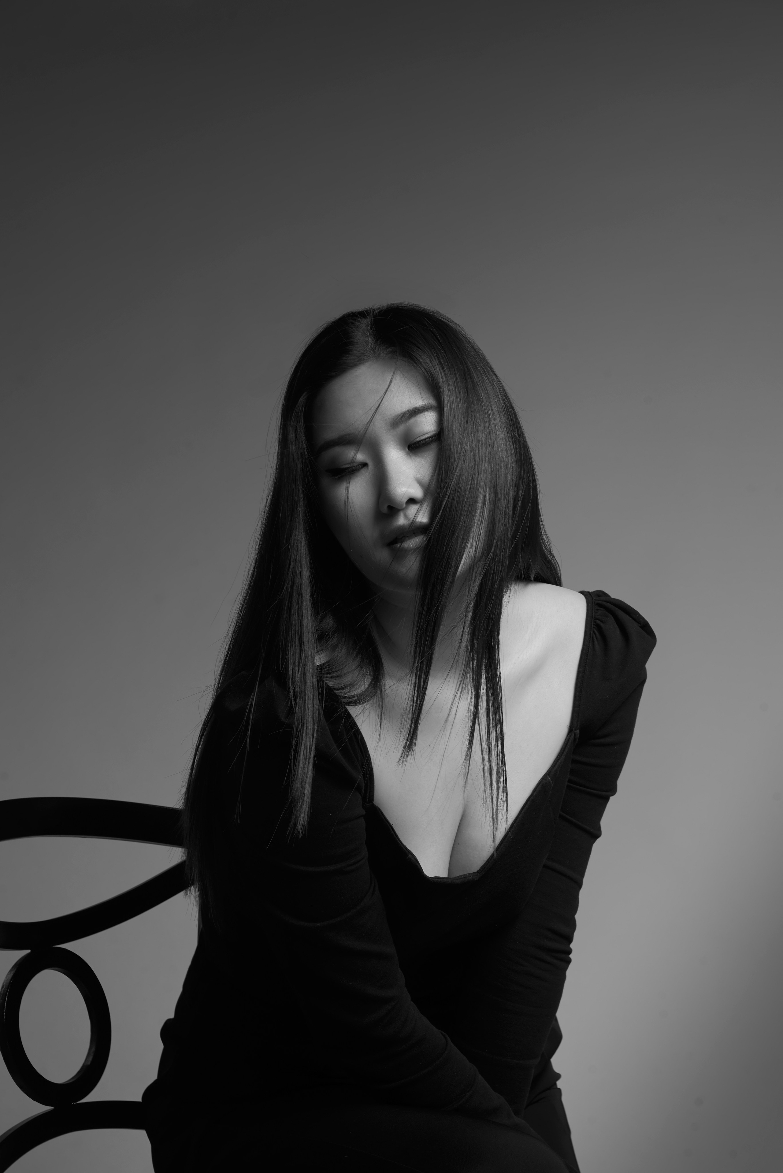 Photoshoot in a Los Angeles photo studio for Melody. Portrait photographer Natalia Isavtseva Los Angeles LA