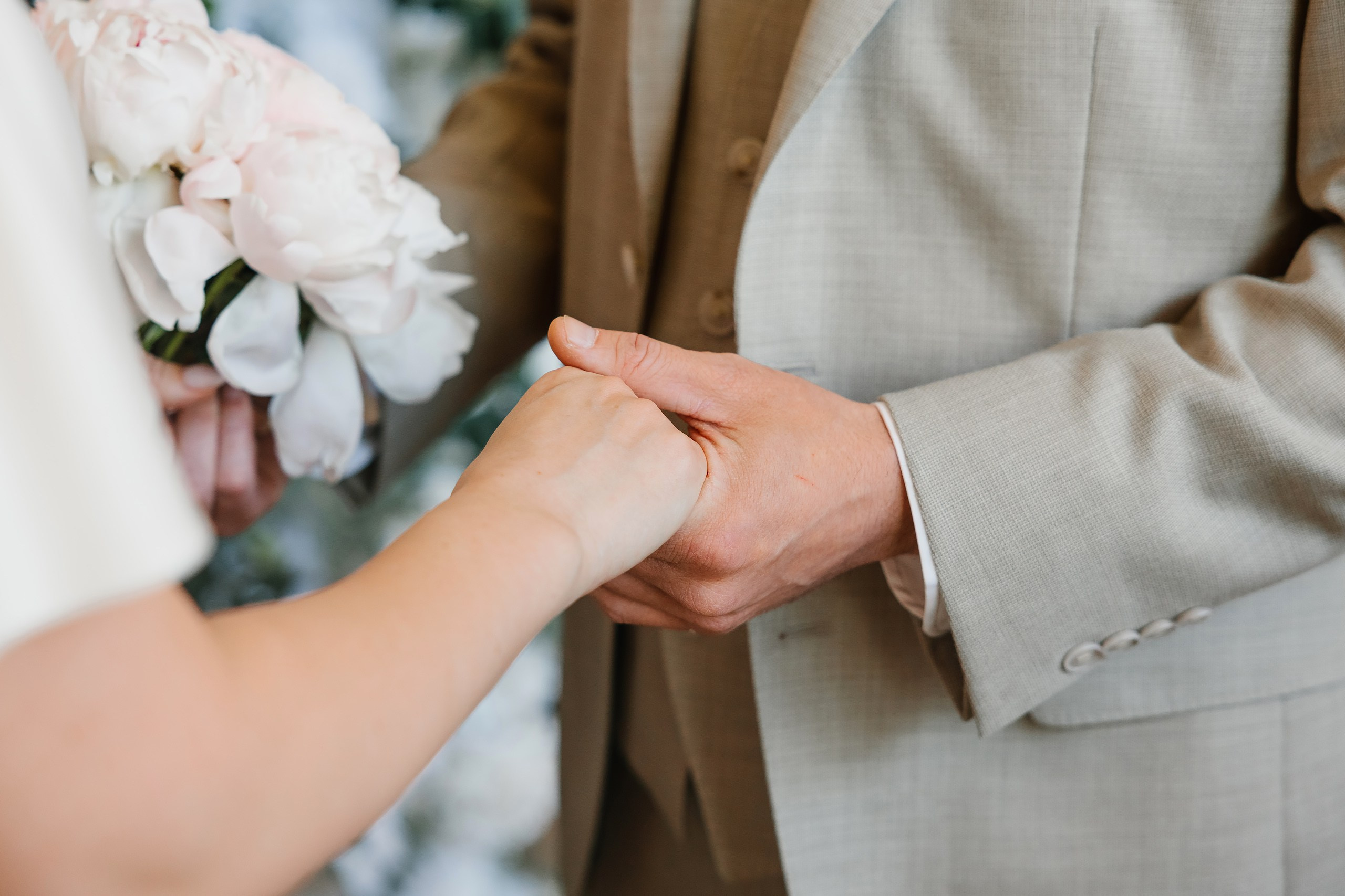 04.27.2025 Wedding. Wedding family event photographer in Chicago Nick Yushevich