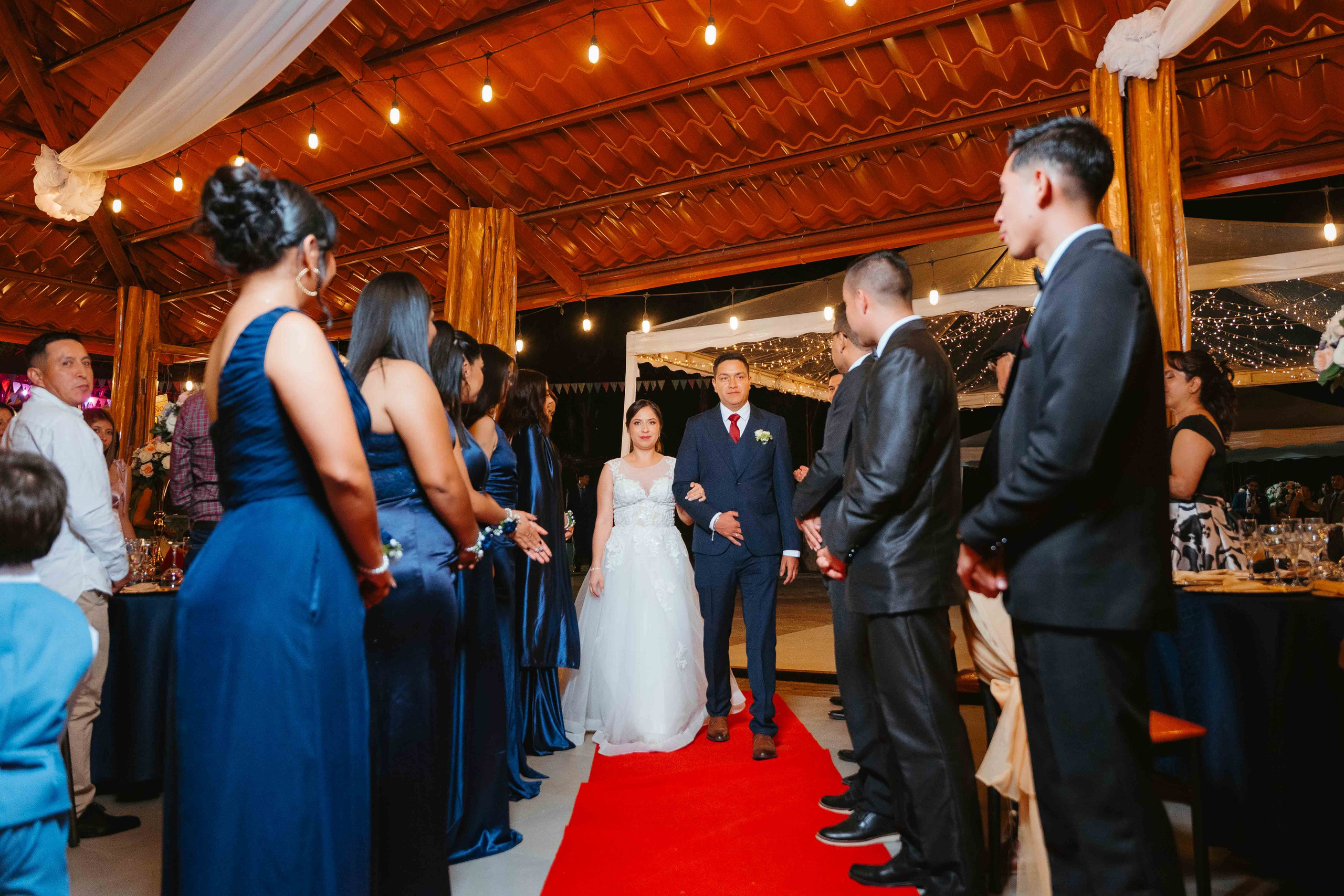 Jennifer y Vladimir. Fotógrafo de bodas en Loja Ecuador | Piero Alvarez PH