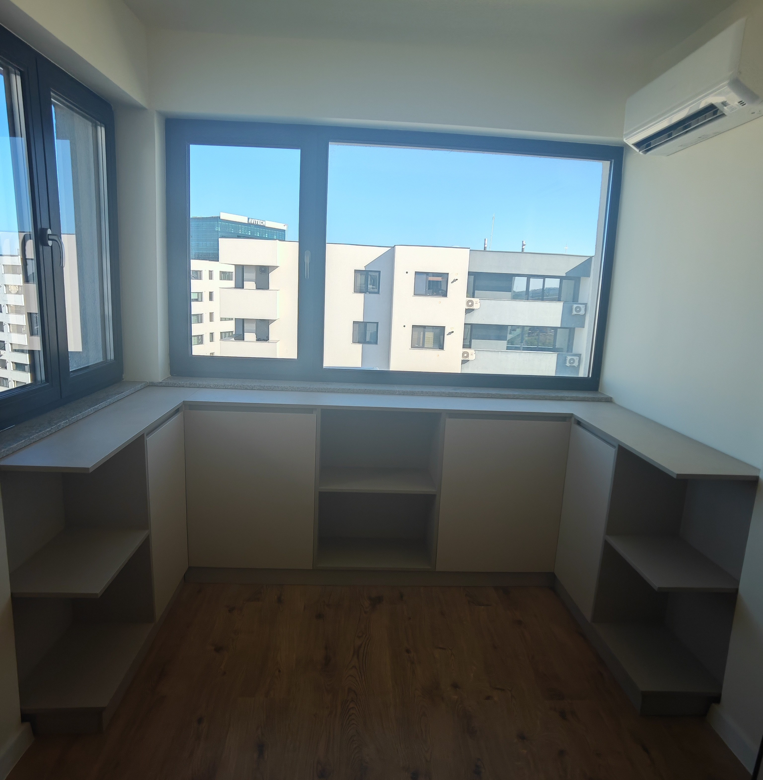 Birou. Furniture Alexandru Turcu