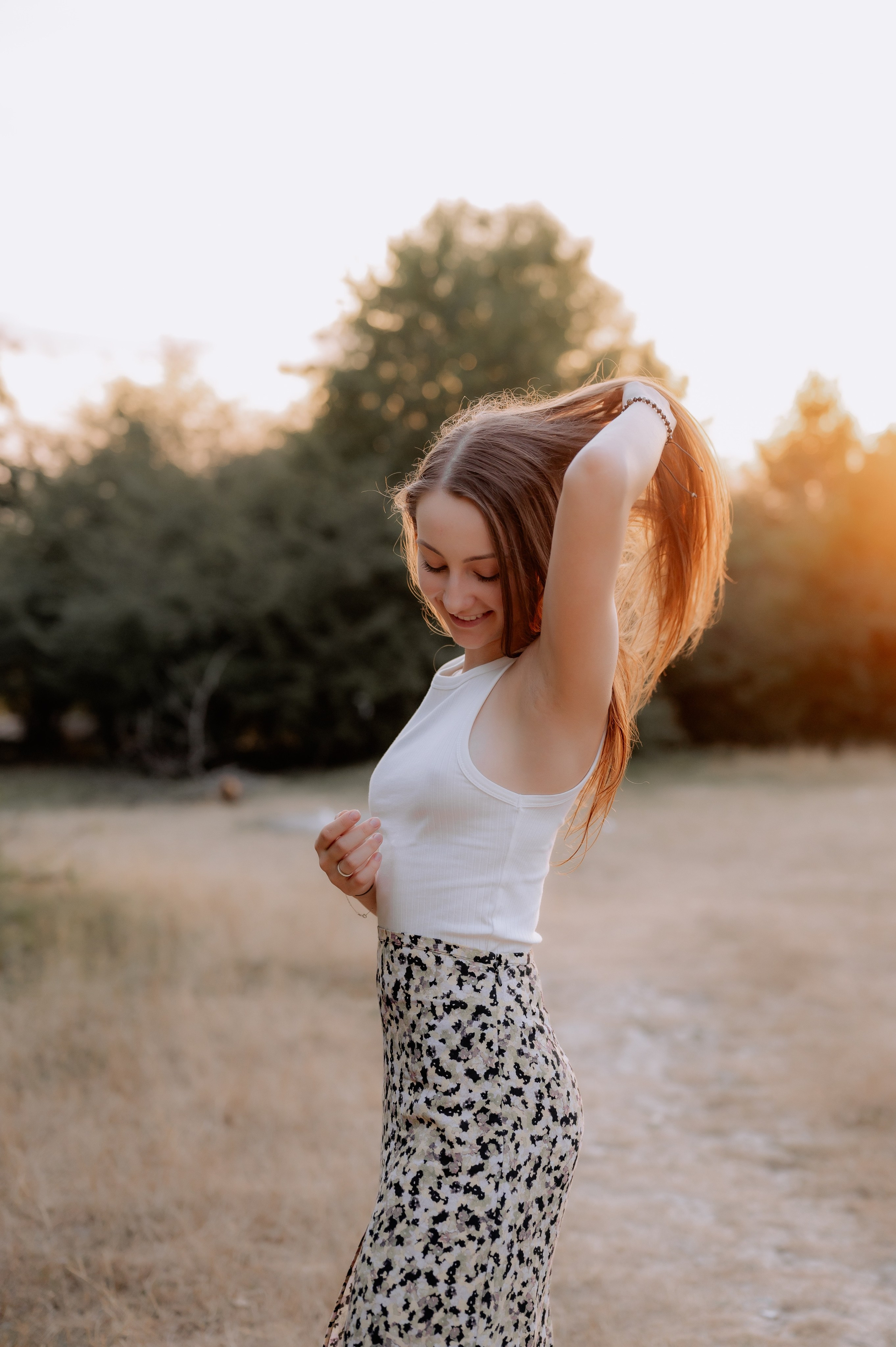 Sedinta foto in natura la apus. Proud Vision Weddings | Wedding Photography & Film — Servicii profesionale Foto Video Nunta Iasi