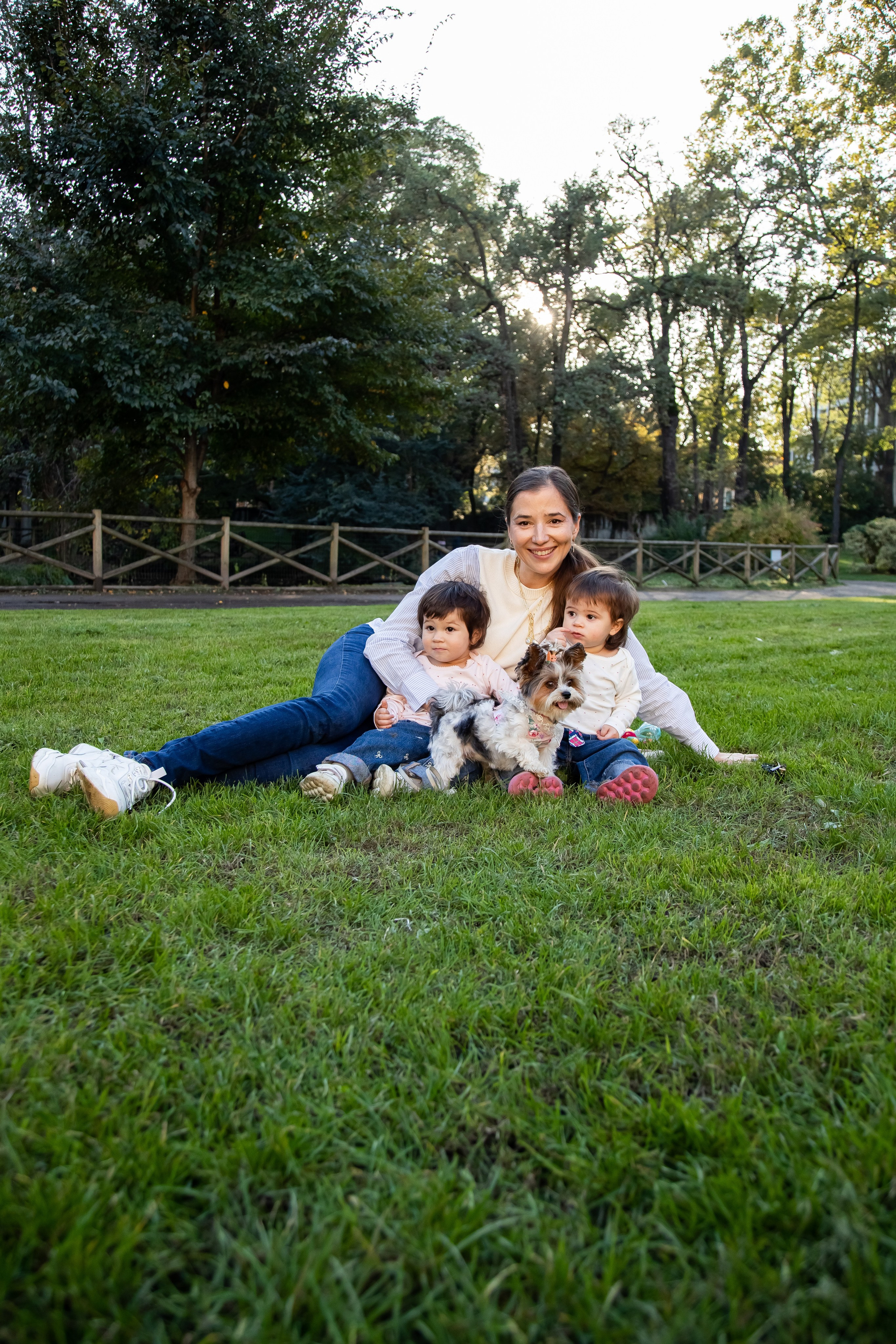 Family photoshoot. Photographer in Milan |Mila Pro Photo