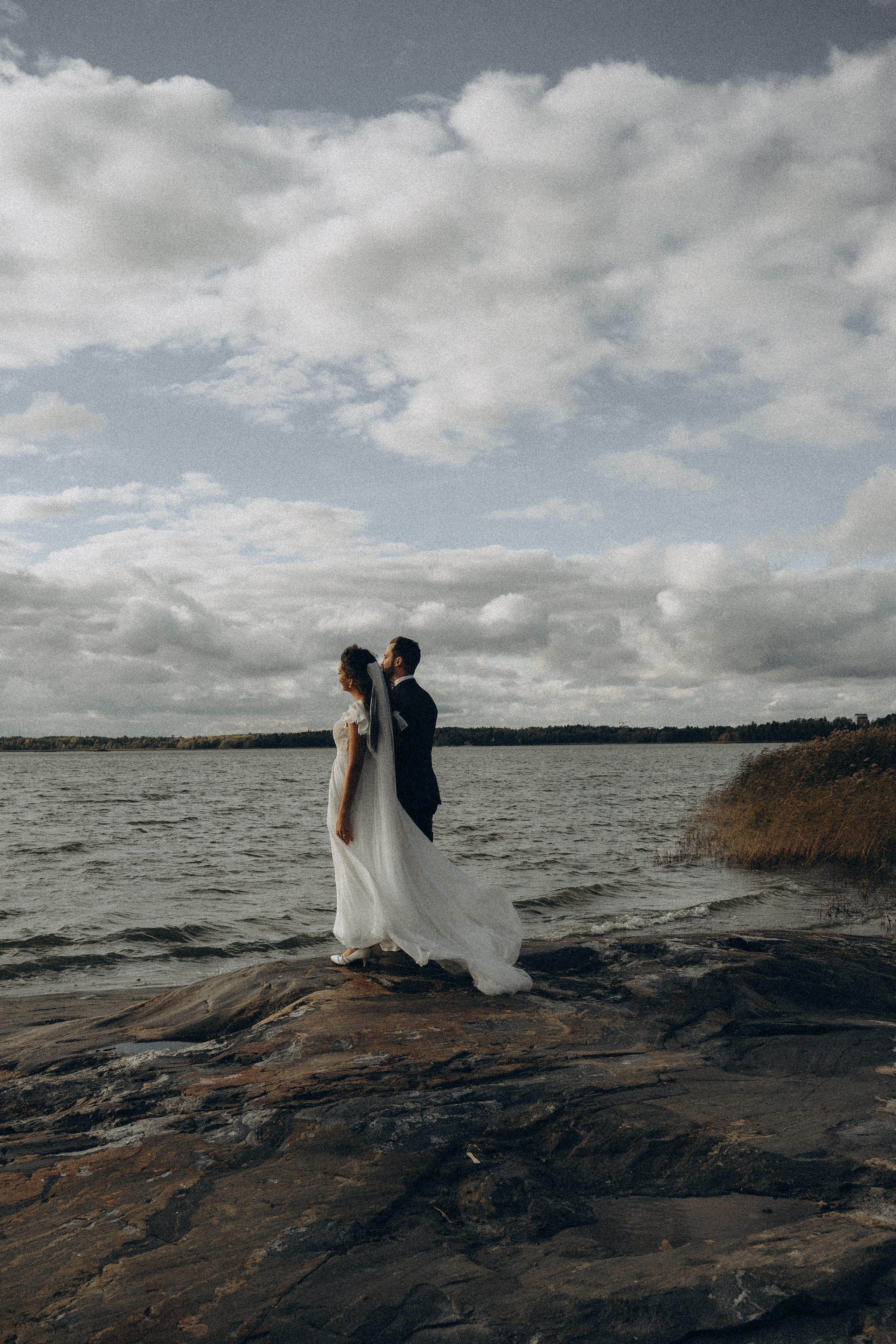W&S. Wedding and potrait photographer in Helsinki Vickan O