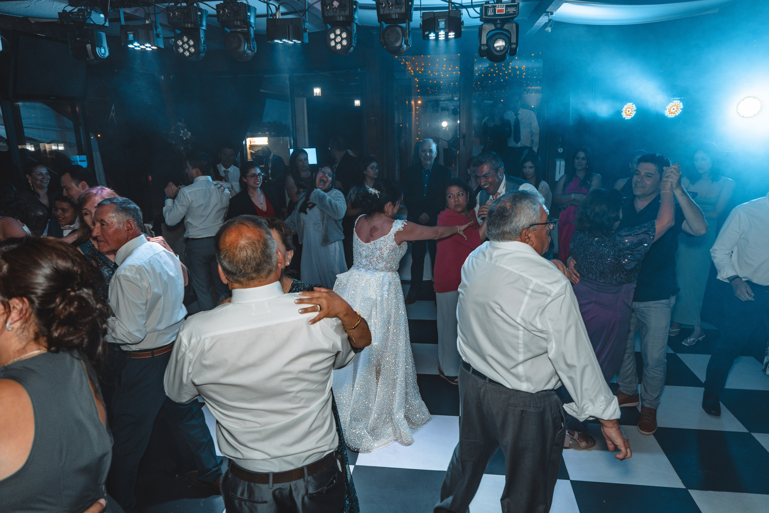 Katherin y Daniel. Dinka & Emilio - El arte de preservar lo que no se repite