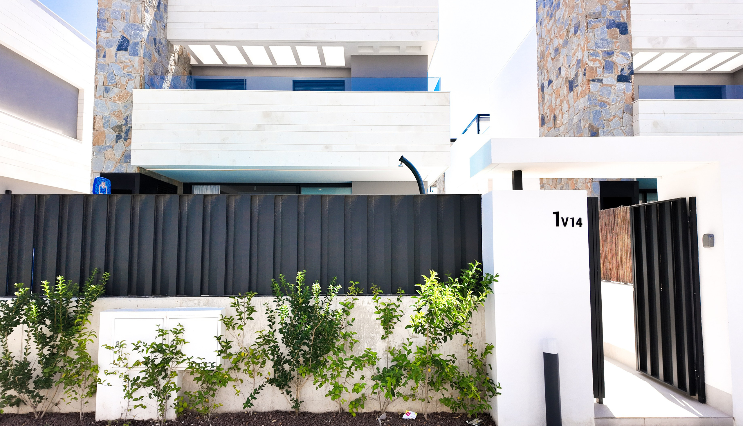 Villa LAKESIDE I’M GROUP. Baby Beast