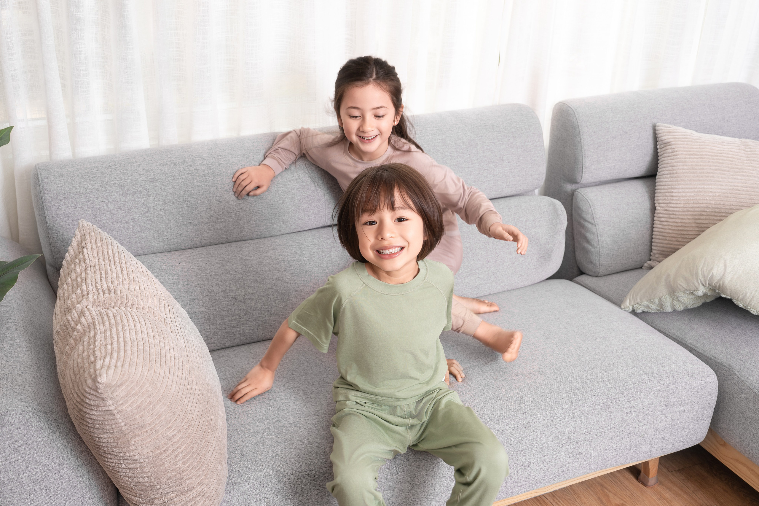 ECZEWEAR. ФОТОГРАФ В ГОНКОНГЕ (СВАДЬБЫ, FASHION, СЕМЕЙНЫЕ, МЕРОПРИЯТИЯ, ФОТОПРОГУЛКИ)