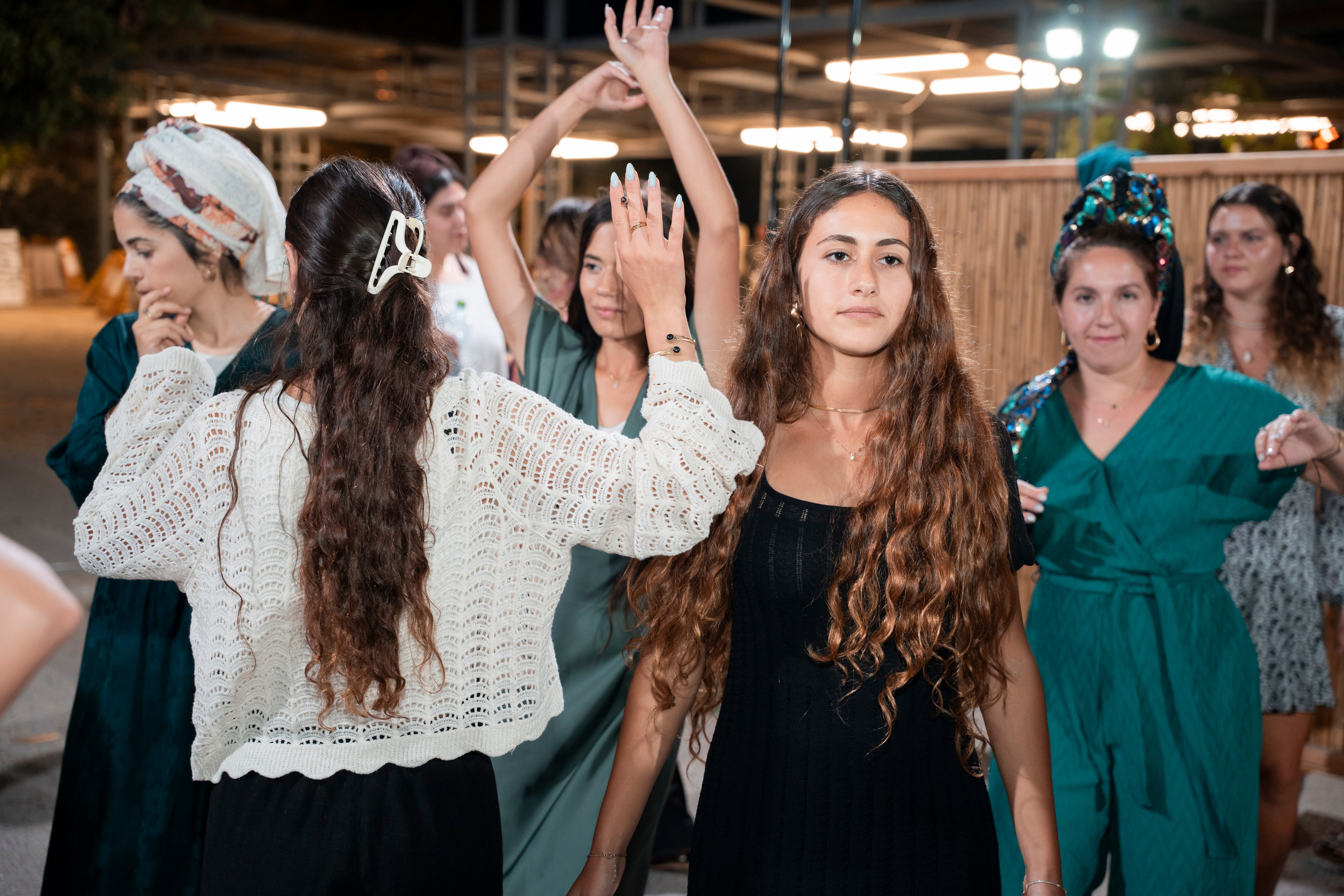 עדן ושלהבת. יוסף מזרחי צילום חתונה, ברית וזוגיות. צלם מקצועי שאוהב להוציא אתכם הכי יפים ברגעים הכי מרגשים