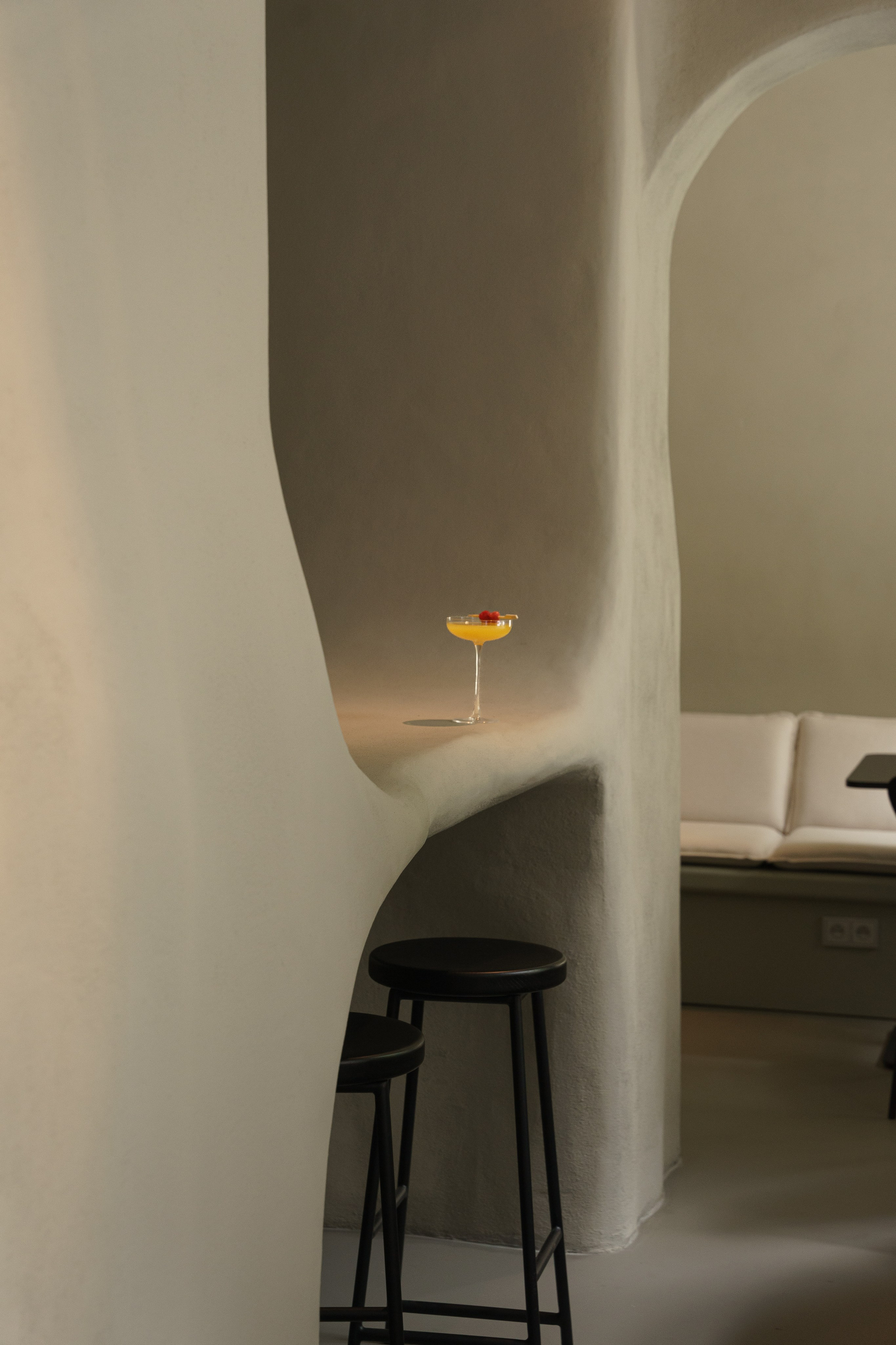 EFSY | Coffee & Cocktail Bar | Prague