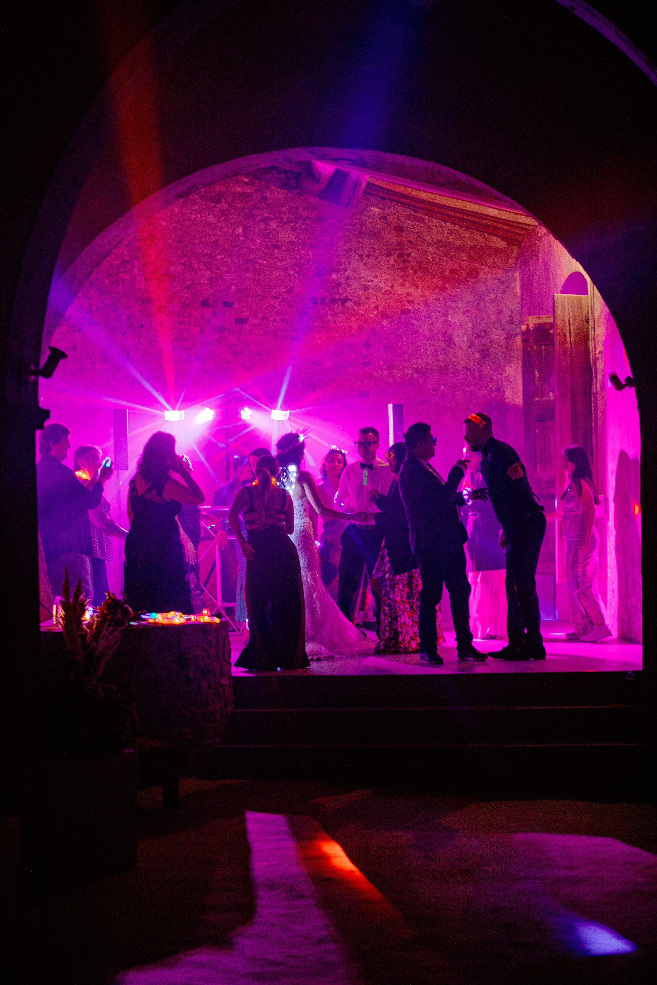 Tuscany Castello di Montegufoni wedding. Iurkovski PHOTOGRAPHY in Europe. Luxury destination weddings and events