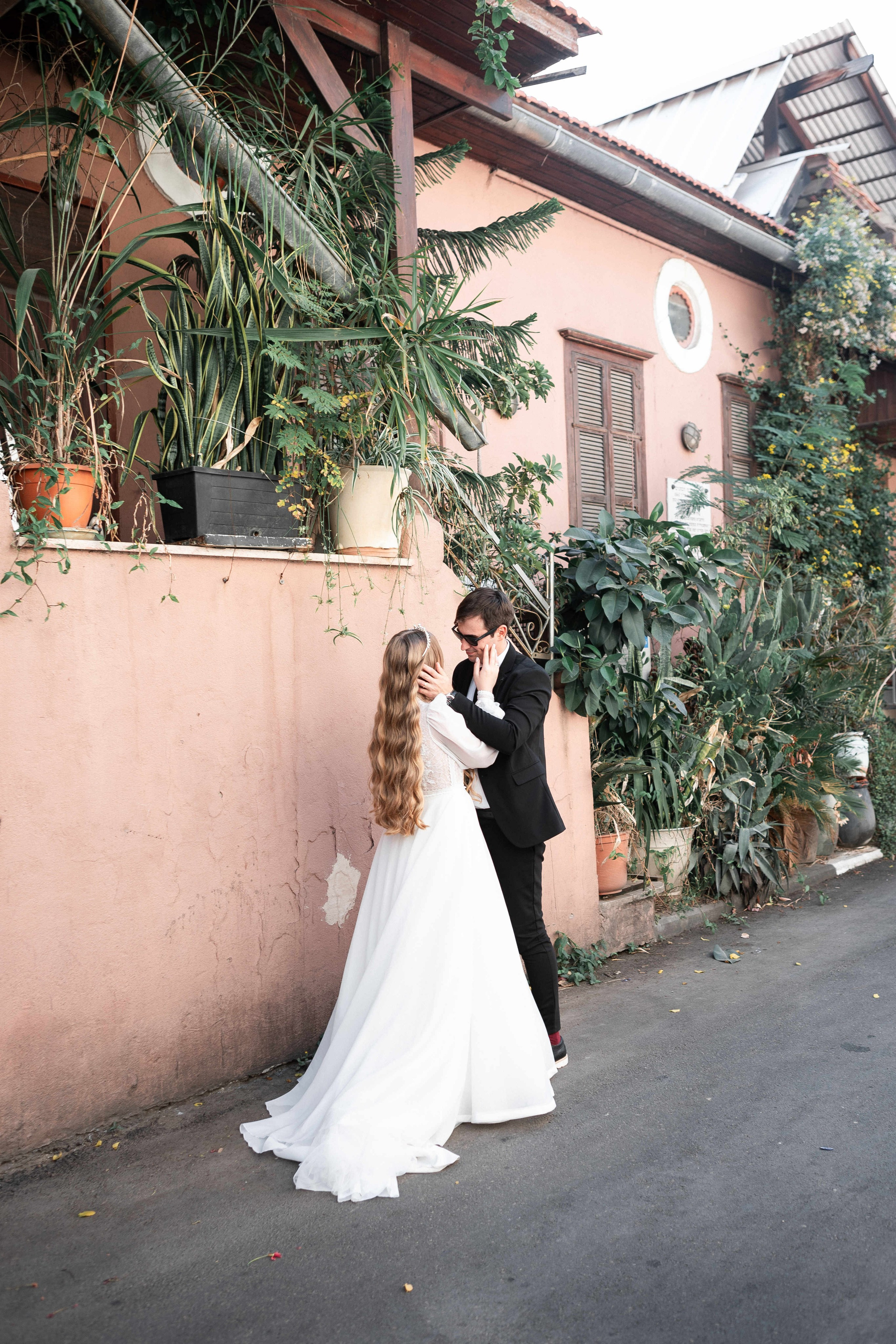 WEDDING IN A COZY PLACE NEAR TEL AVIV. PHOTOGRAPHER IN ISRAEL