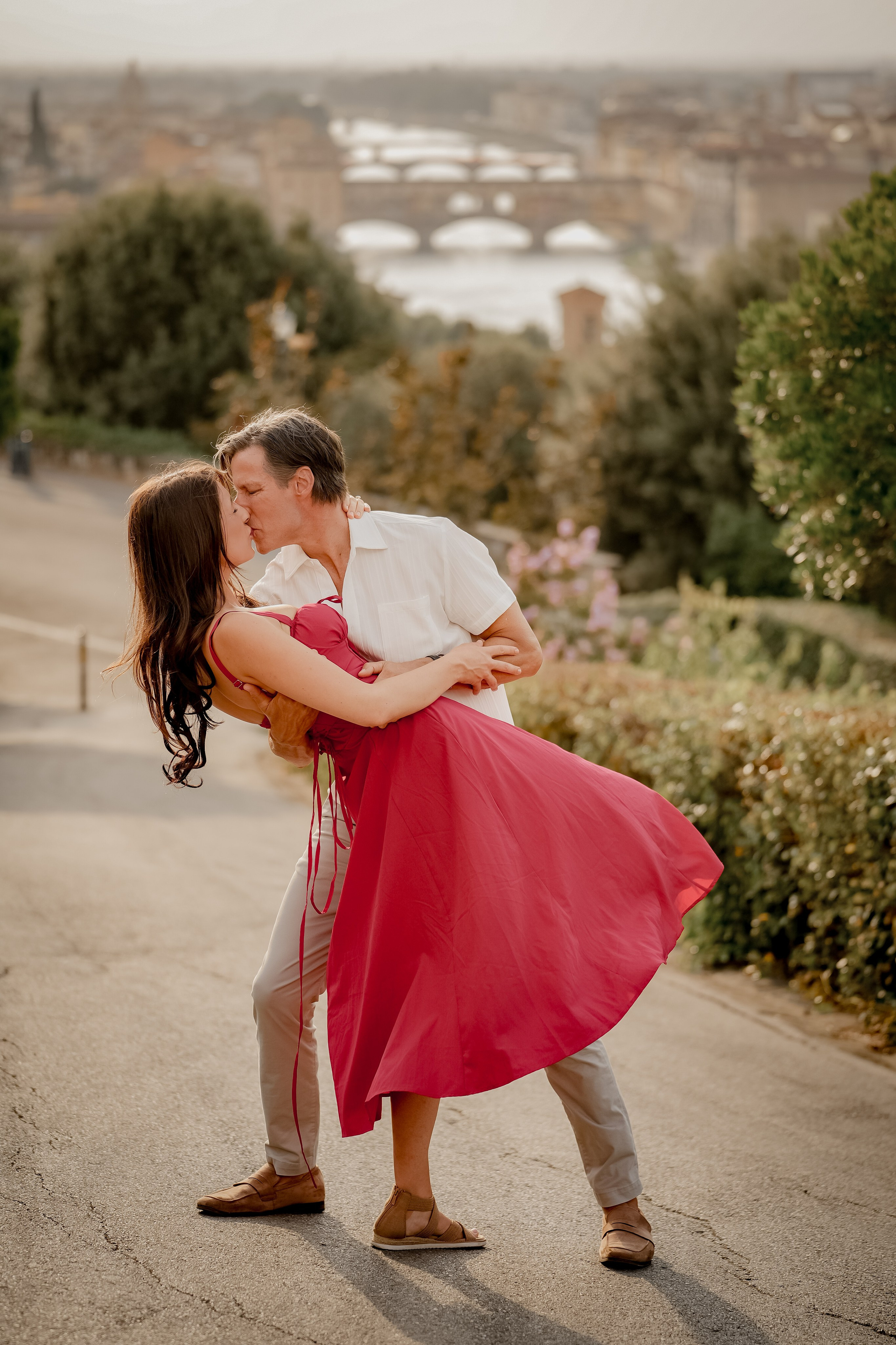 Family Photoshoot. Wedding Photographer in Italy