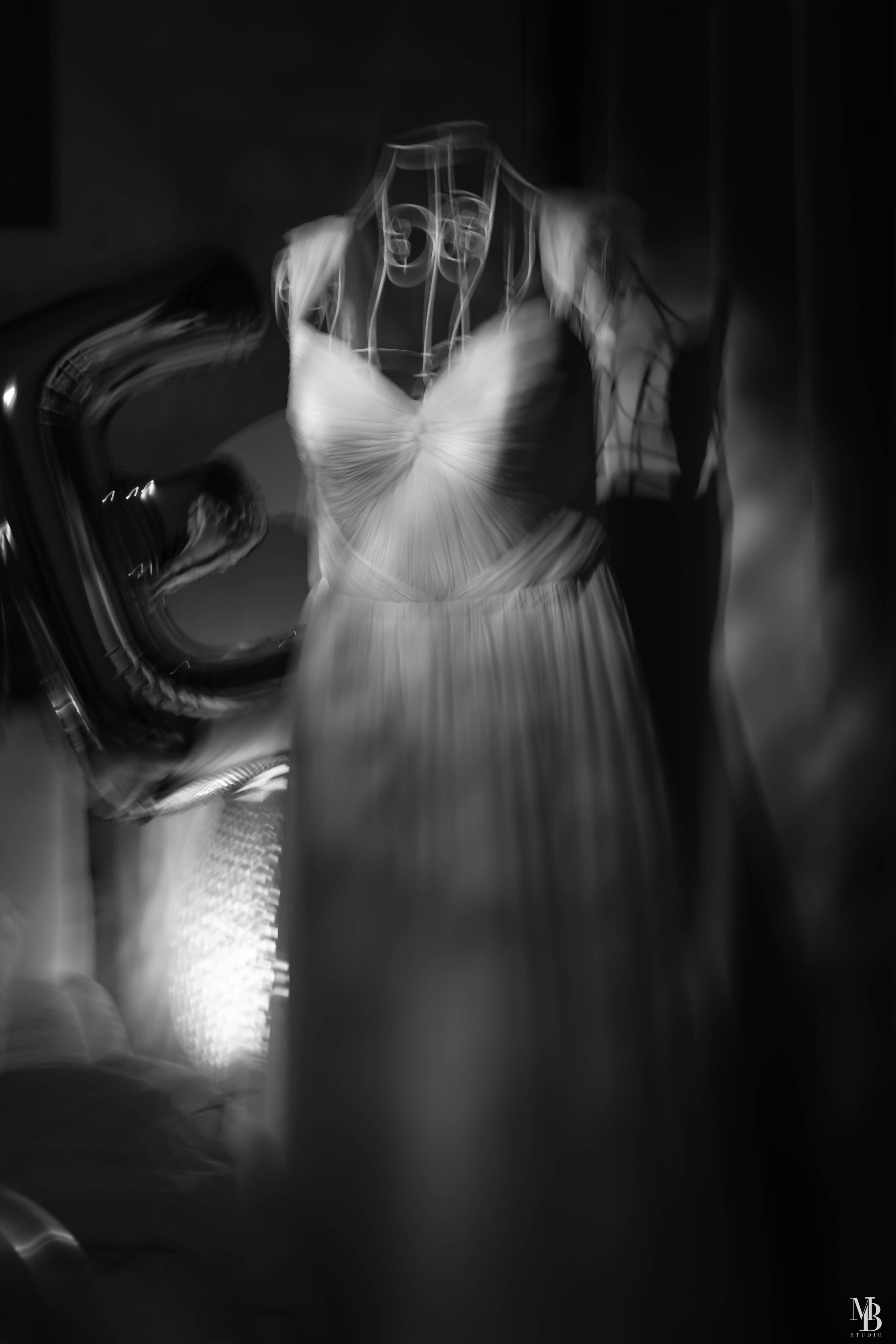 Constantin și Cătălina. MBT STUDIO