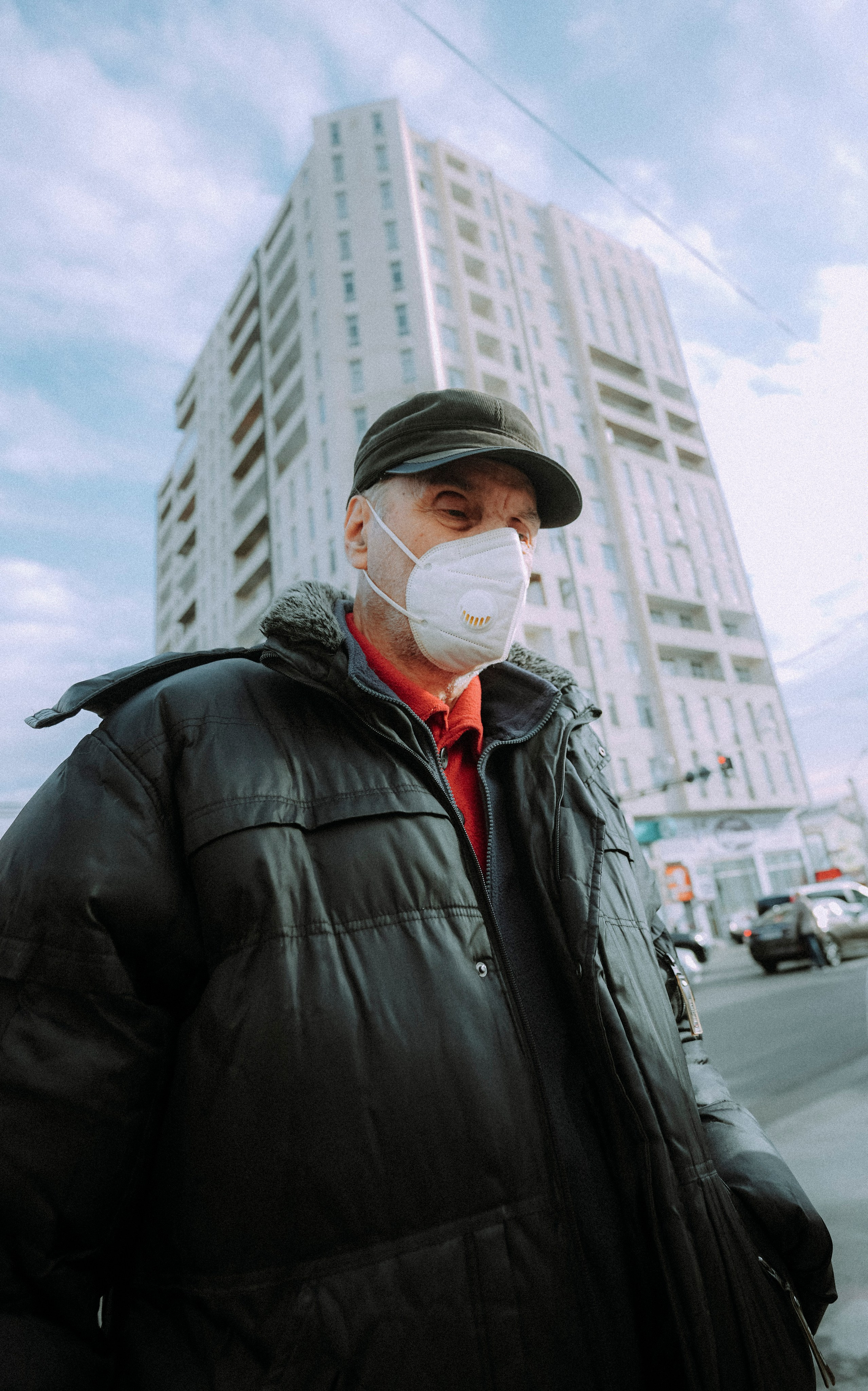 ТБИЛИСИ 2023-2024. Стрит-фотография, полная абсурда, идиотизма и красоты