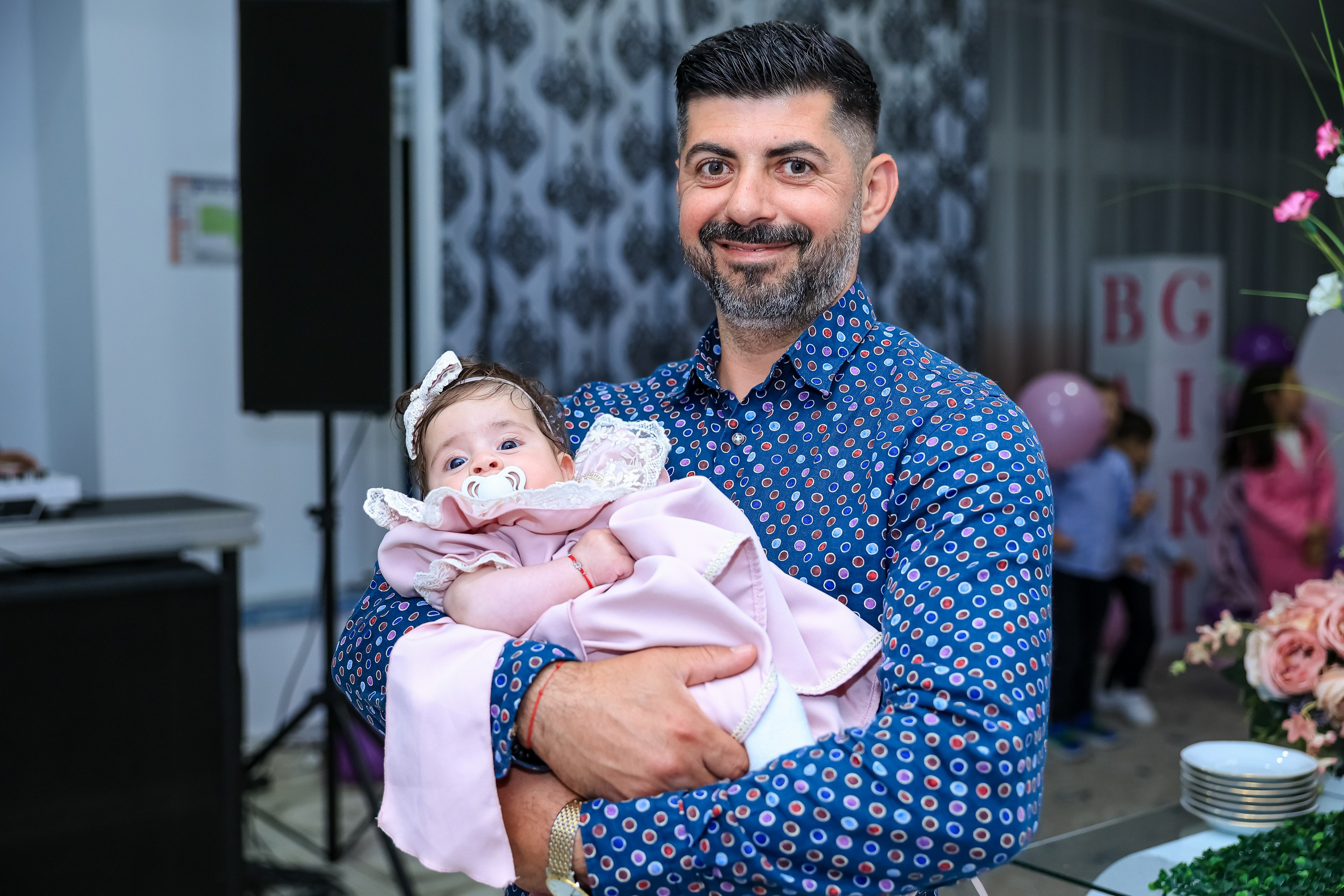 Iris Stefania. Moments By Gub