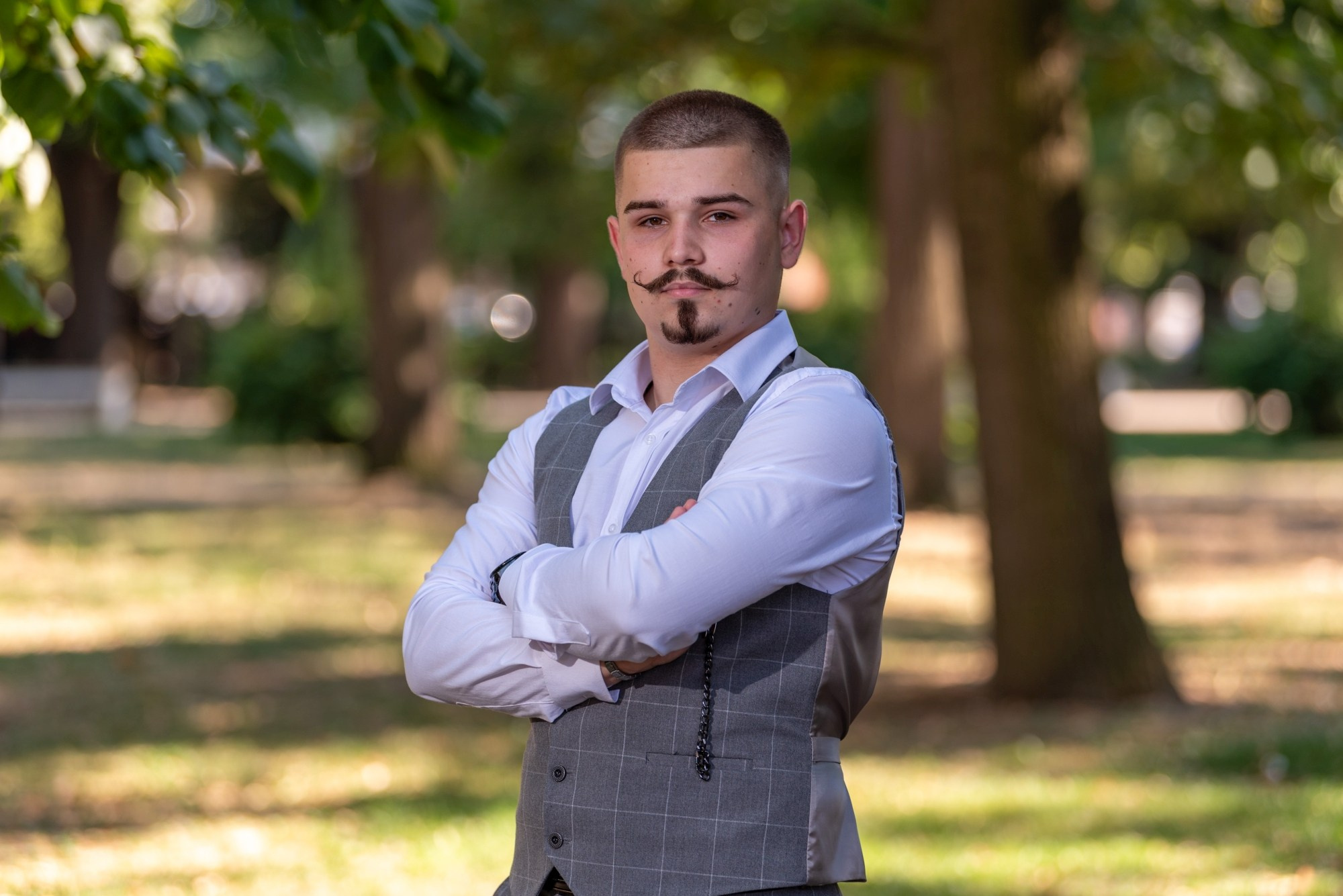 Fotografisanje punoljetstva na otvorenom, fotograf Bijeljina
