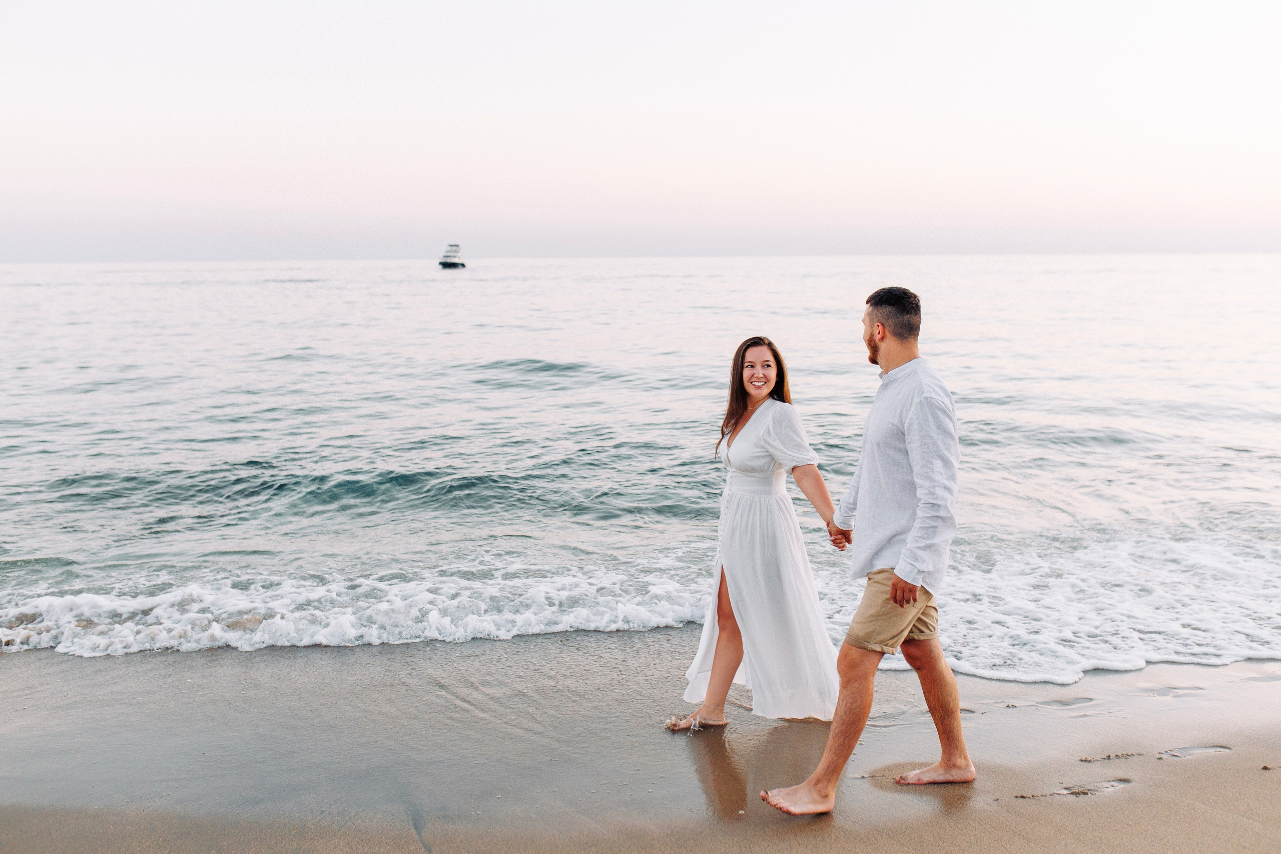 Романтическая фотосессия для пар в Алании — Закат у моря с Алсу Девели. Алсу Девели | Свадебный и семейный фотограф в Турции Алании, Алания, Аланья, Сиде, Белеке, Анталия