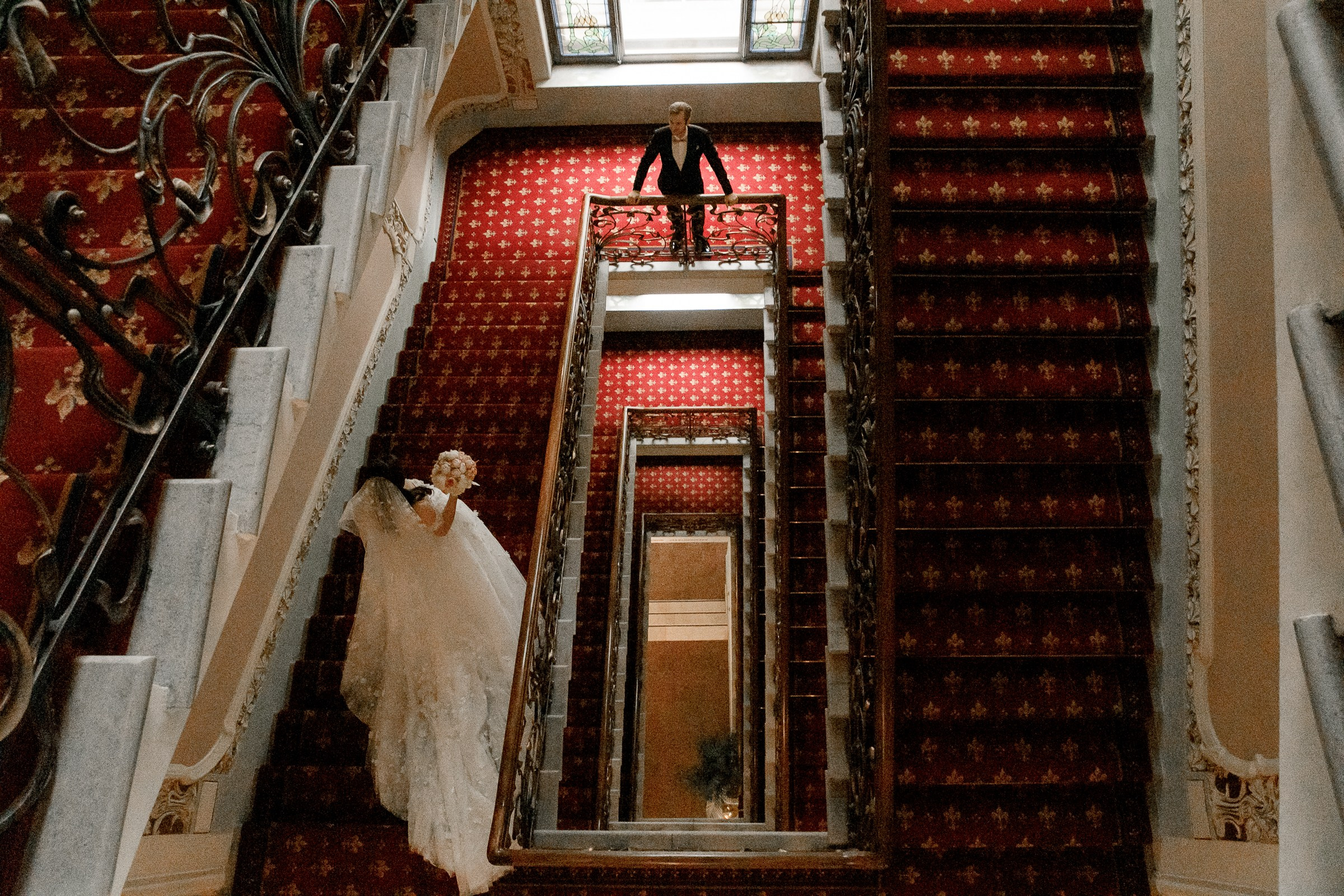 Bride’s staircase moment, by Bude, Cornwall reportage photographer.