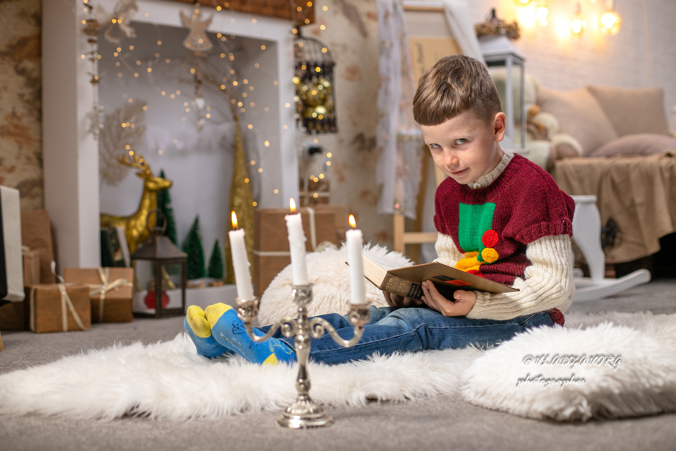 Зелен кът с камин. Family photographer in Burgas VladZavorg