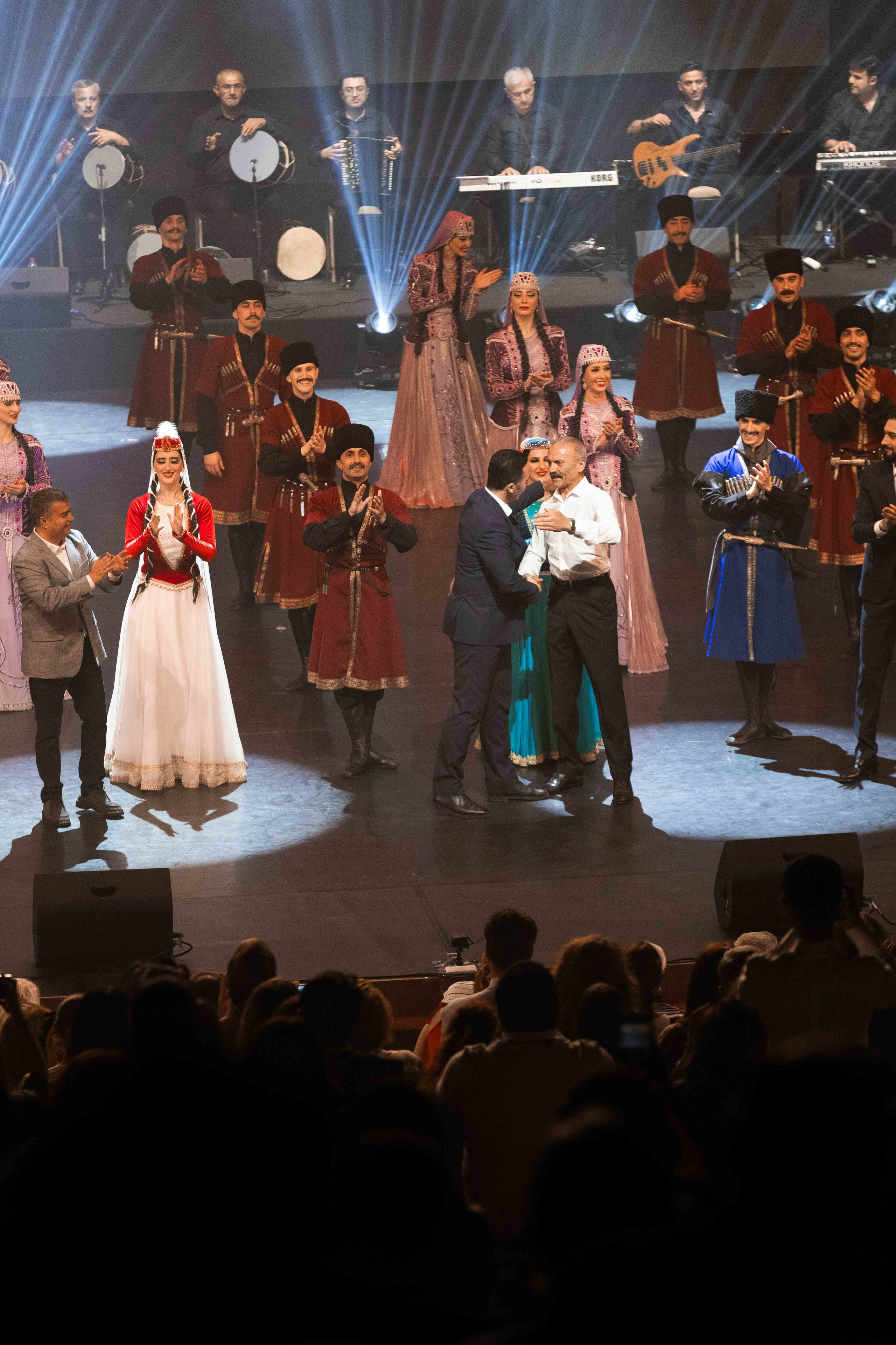 STATE DANCE ENSEMBLE. Wedding&Event photographer Ismail Rzayev in Baku