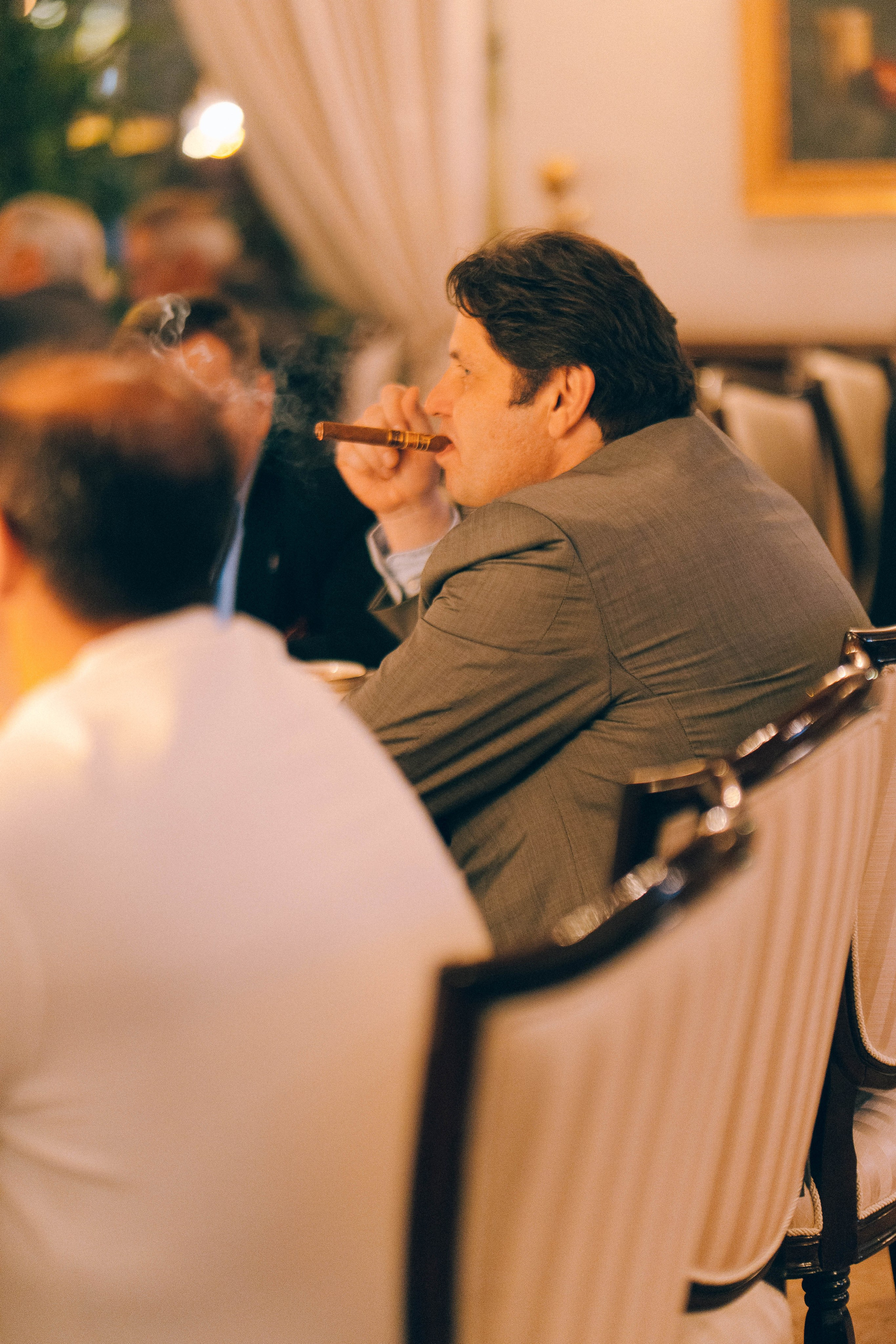 CIGAR CLUB. Wedding&Event photographer Ismail Rzayev in Baku