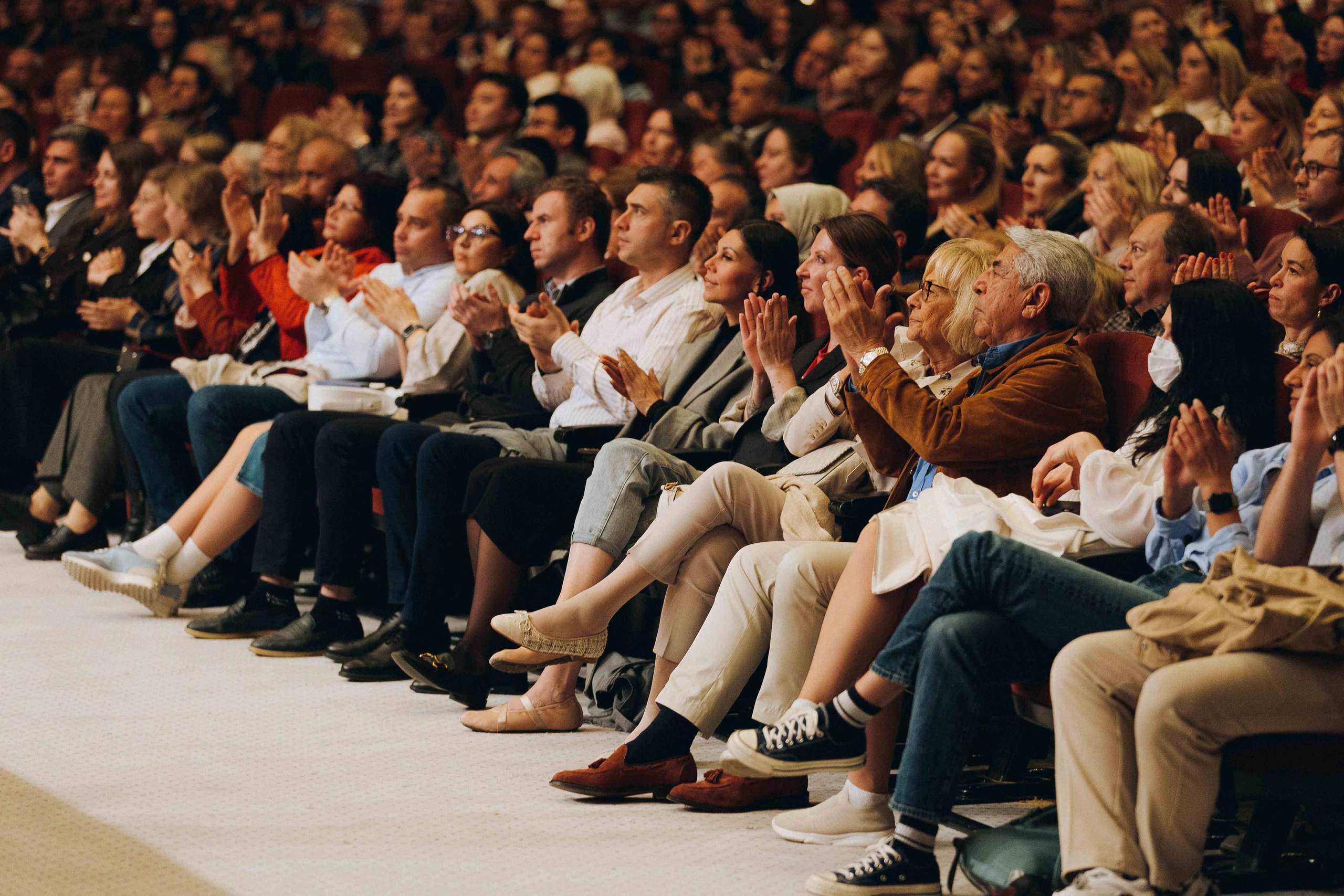 The Tchaikovsky Academic Grand Symphony Orchestra in Istanbul. Wedding&Event photographer Ismail Rzayev in Baku