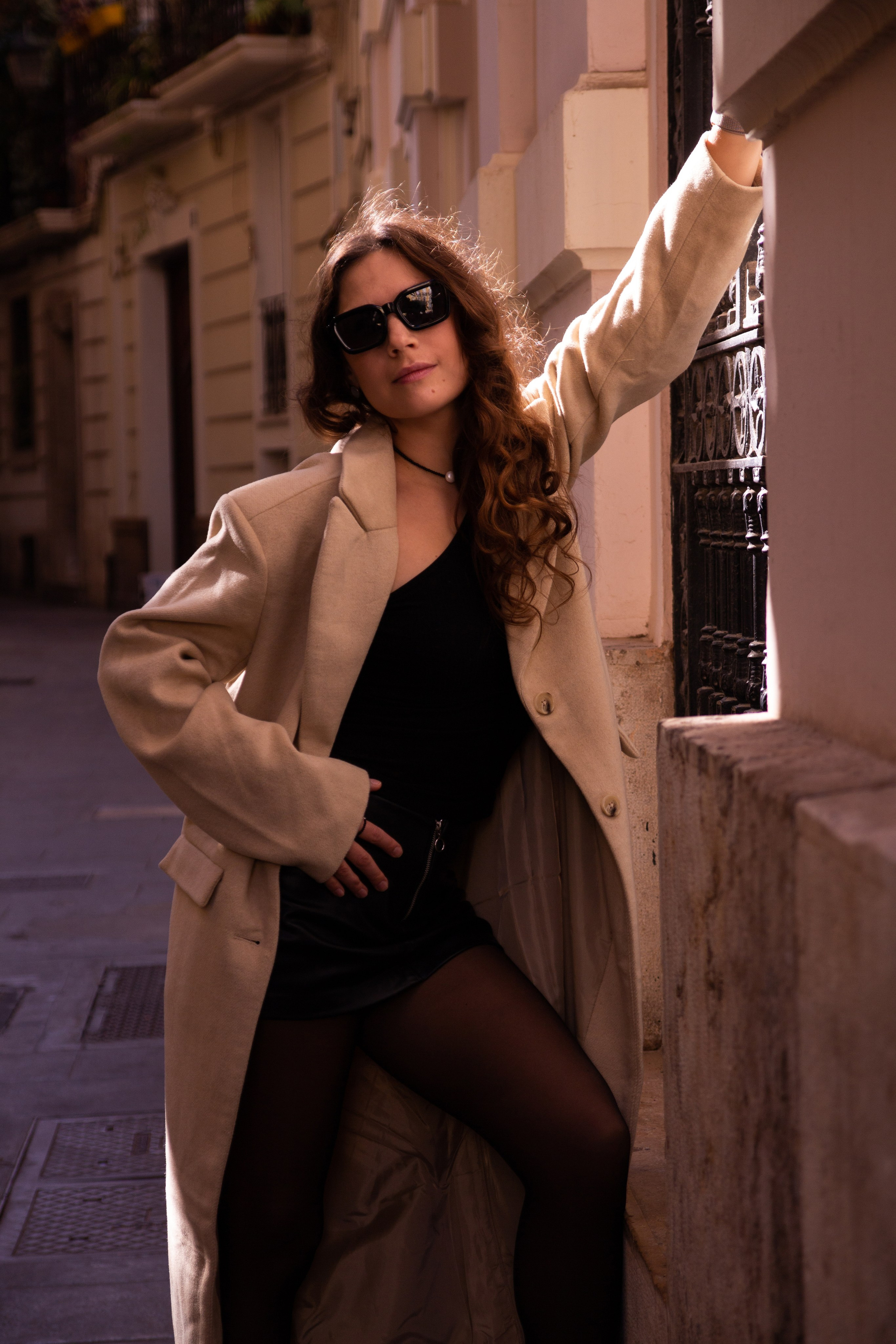 PASEO EN VALENCIA. Fotógrafa Olena Petryk. Realizo sesiones de fotos en Puerto de Sagunto