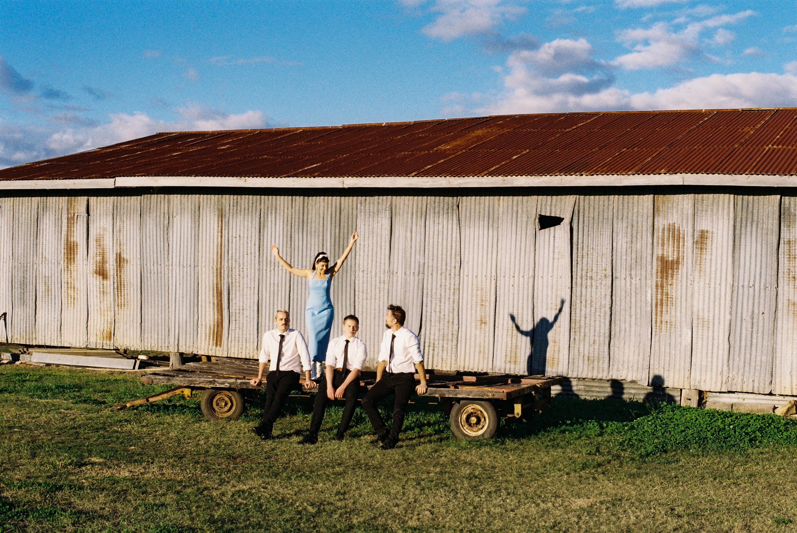 Milly&band. Film photographer