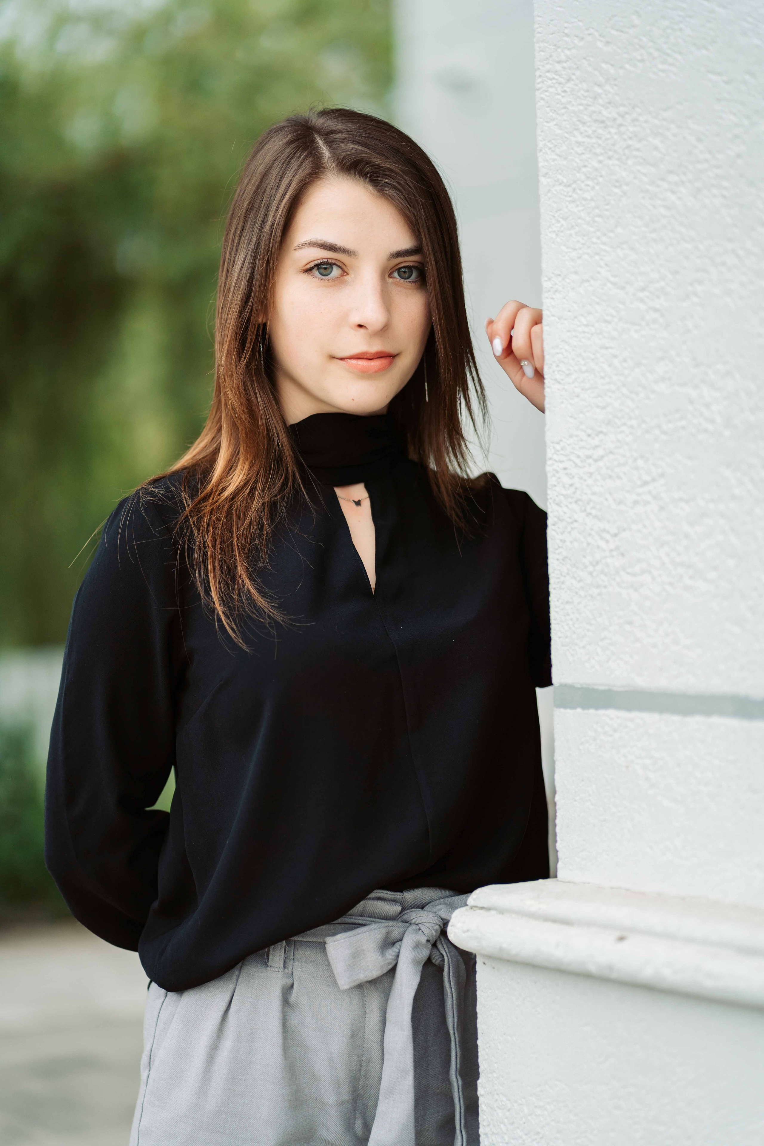 12F — Pedagogic. Contrast Studio