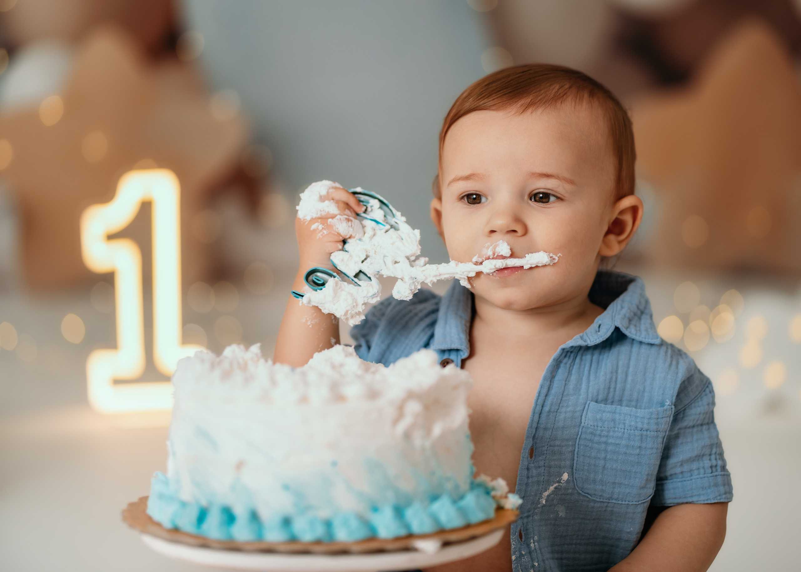 decak se umazao slagom svoje torte beograd