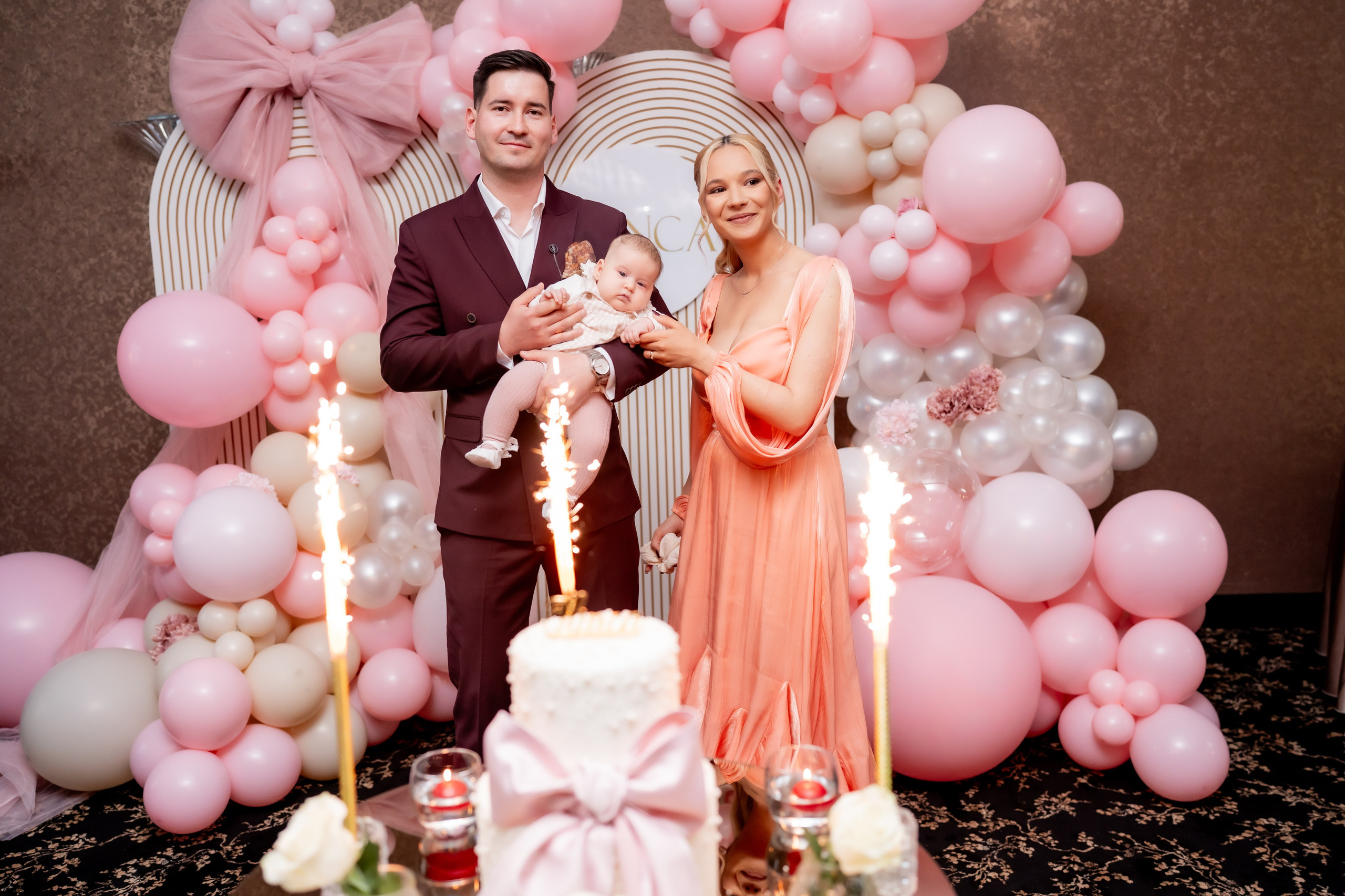 Ilinca. Mark Fazakas — Wedding Photographer