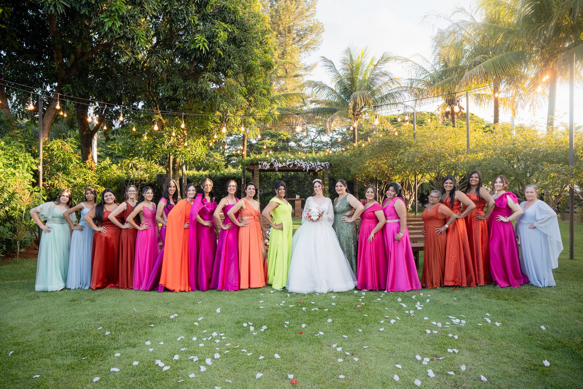 Larissa & Vinicius — Espaço Faveral / Aararaquara. Robson Colaço