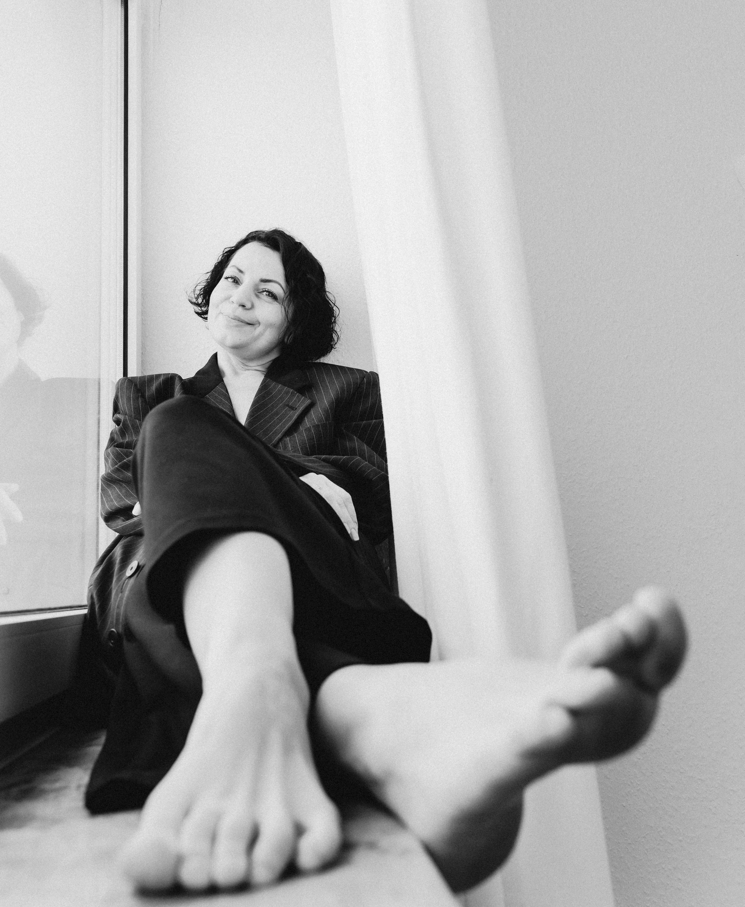 Schwarz-Weiß Portraits der besonderen Art. Schwarz-weiß Fotografie in Münster. Fotografin Viktoria Roschen