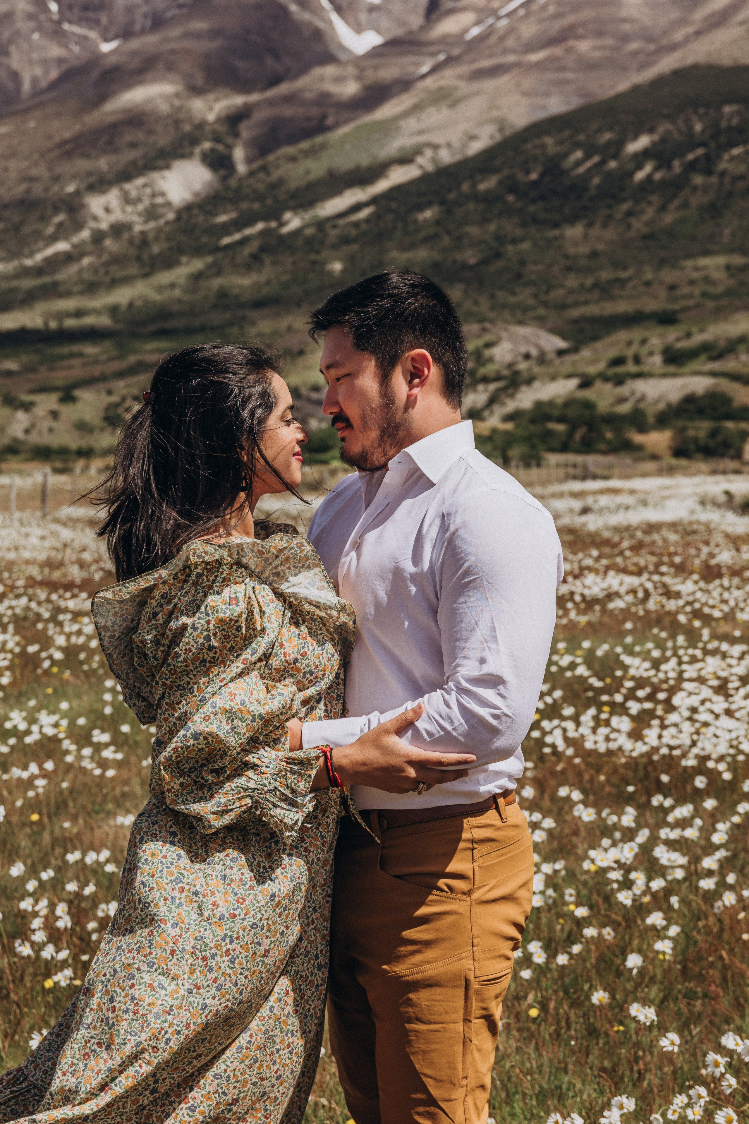 T+C. Elopement in Patagonia. Fotógrafa familiar Santiago y Chile Anna Almazova