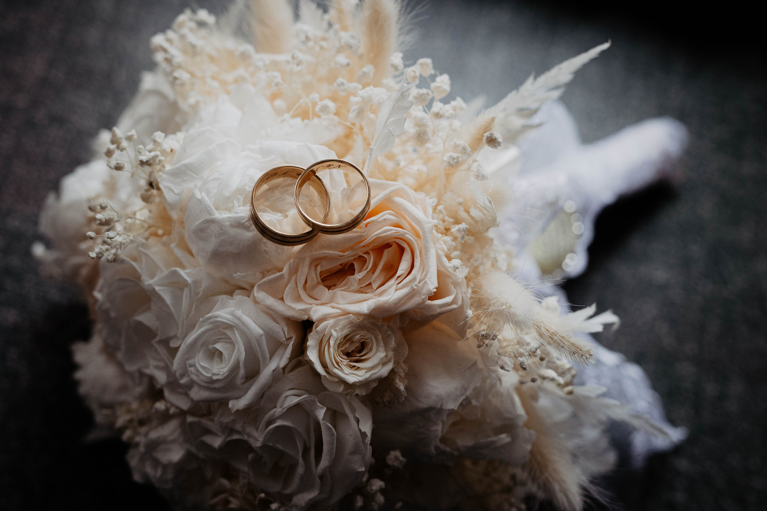 Detalii Nunta. Dream Studio Galați – ședințe foto profesionale pentru familie, portrete și evenimente