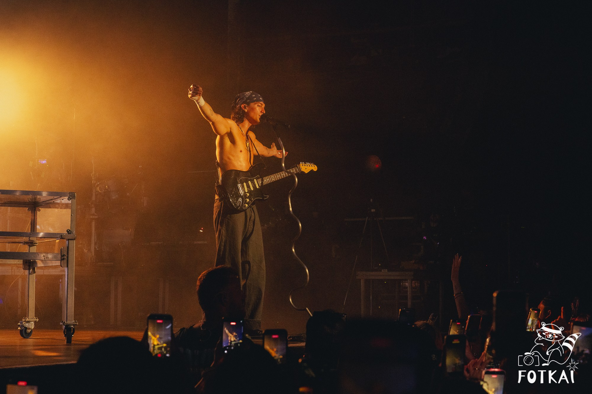 LANY — Concert Photos at Sala Razzmatazz, Barcelona, Spain 2026 | FOTKAI